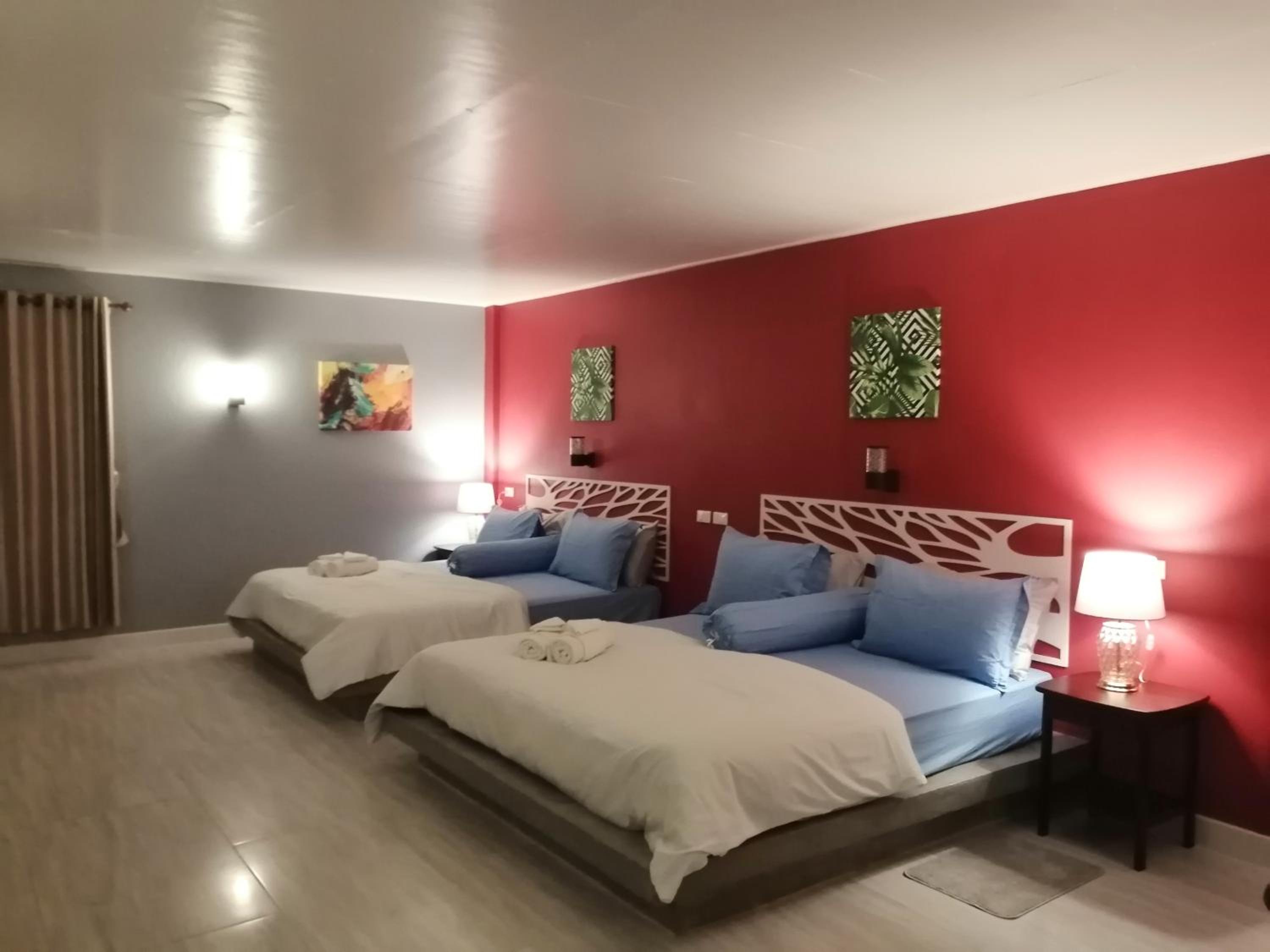 Bed & Breakfast To-Co