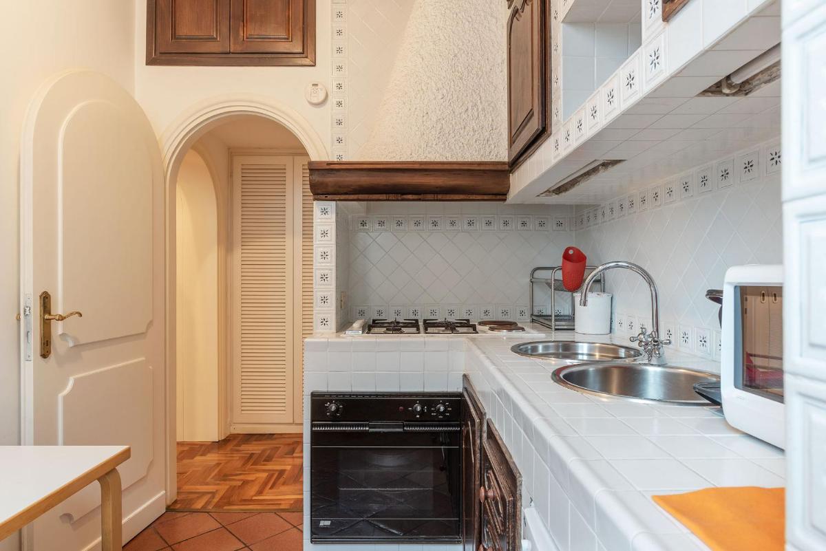 Casa Isabella al Colosseo - FromHometoRome