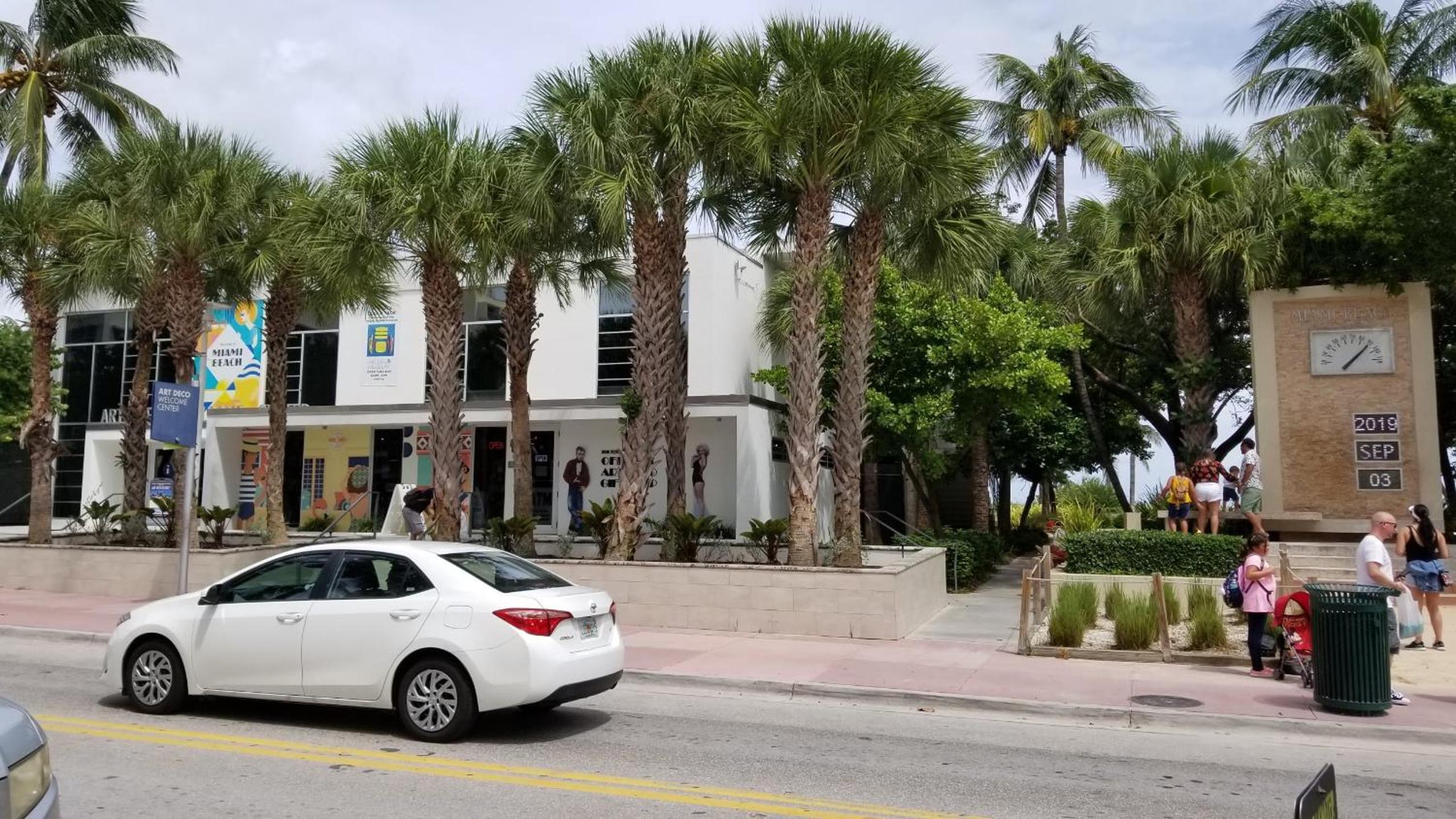 918 SOBE FLATS