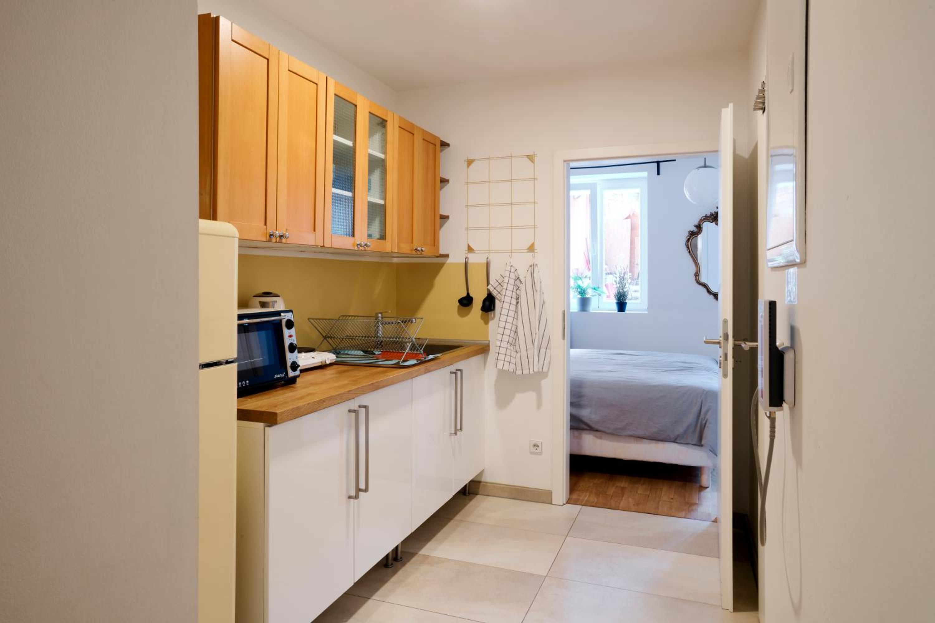 Beautiful Park Apartment for 4 Guests