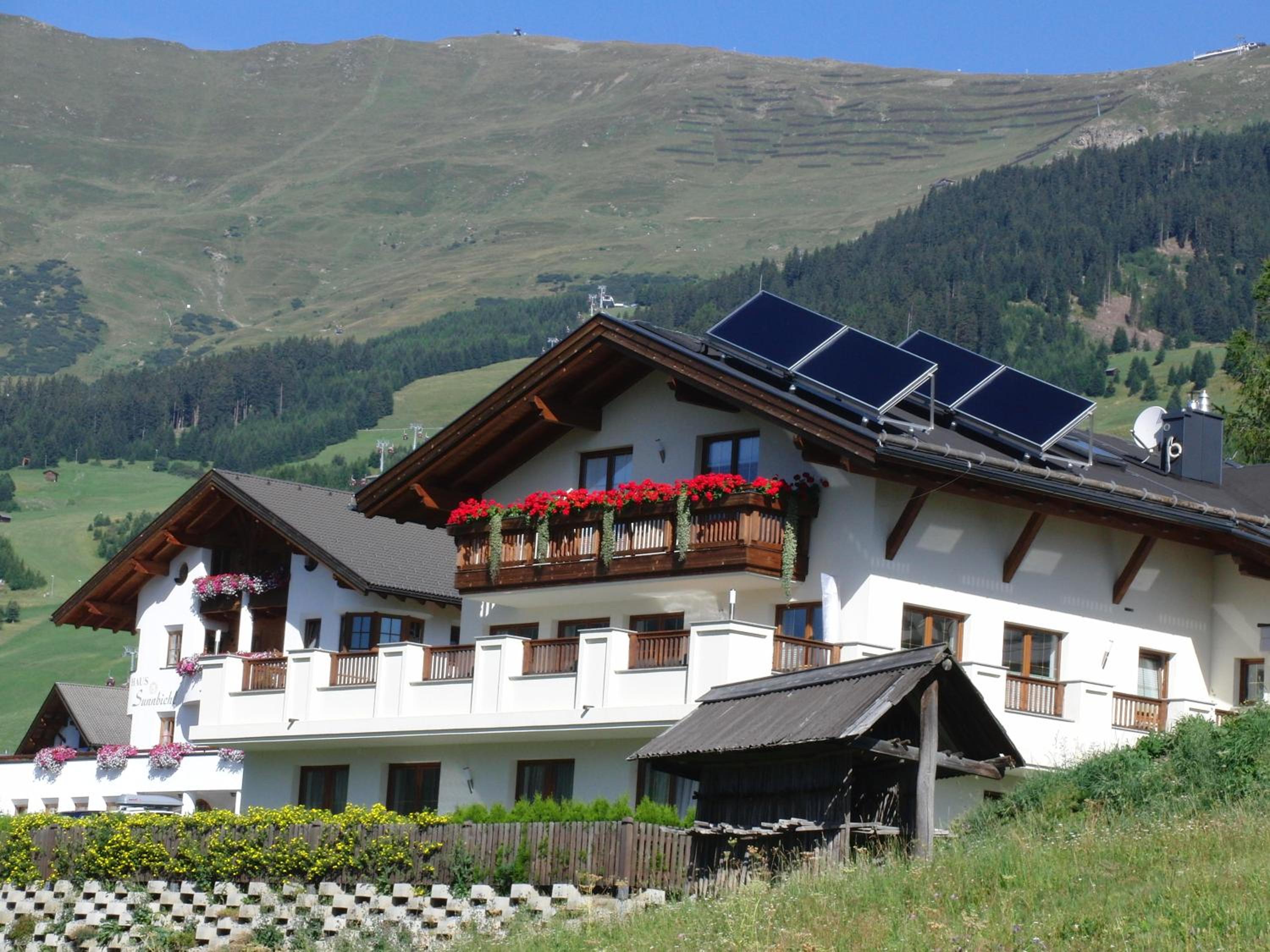 Hotel Apart Alpenstern - Image 1