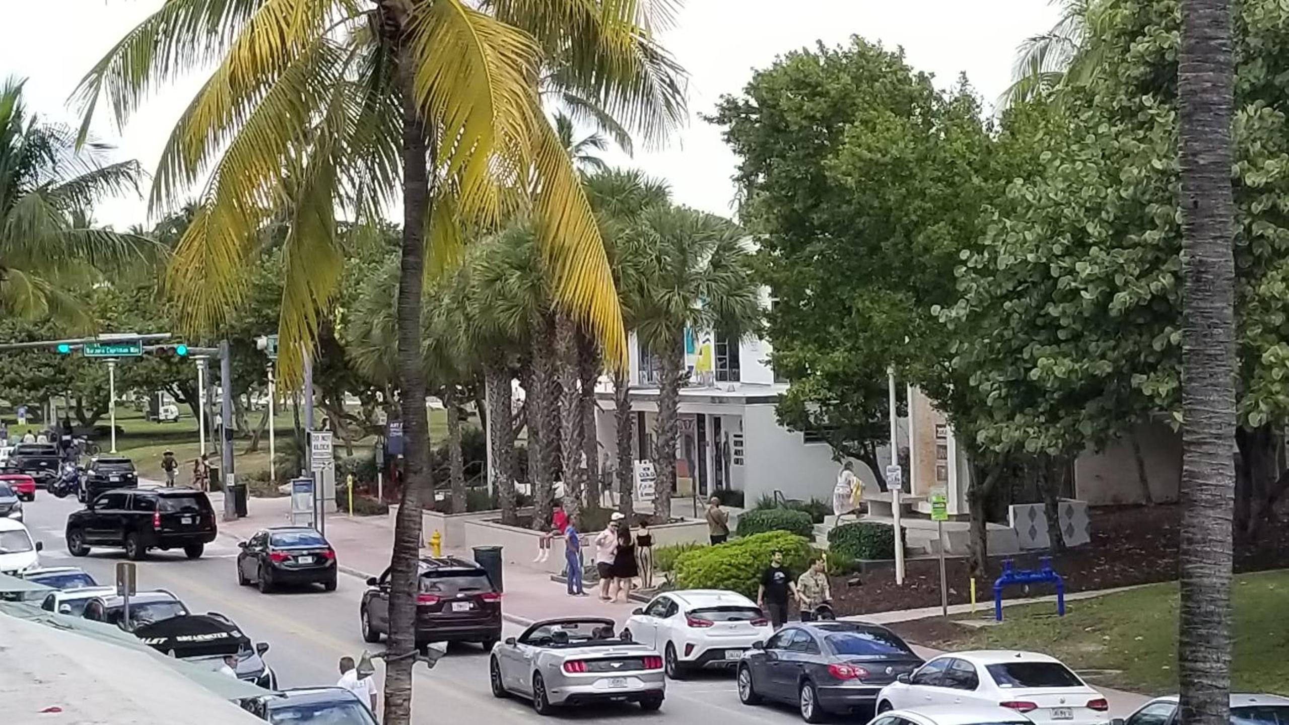 918 SOBE FLATS