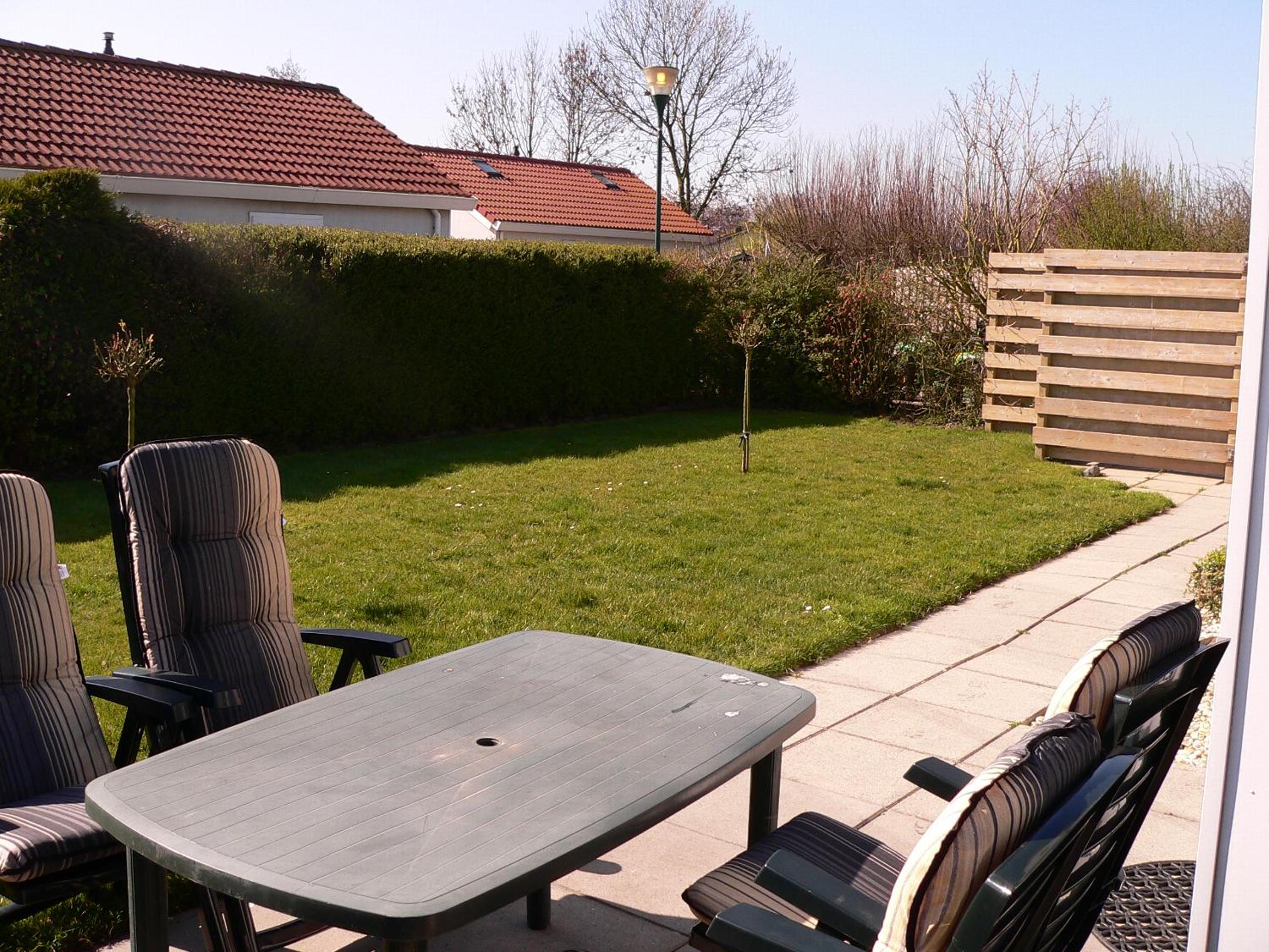 Vakantiehuis Noord-Beveland, samen met de hond view 4
