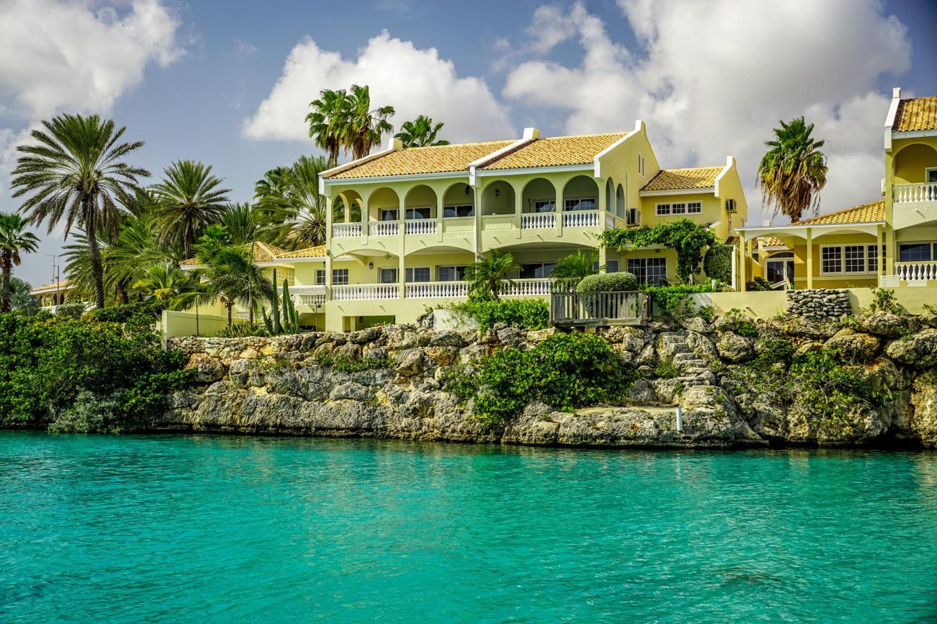 Curacao Luxury Holiday Rentals
