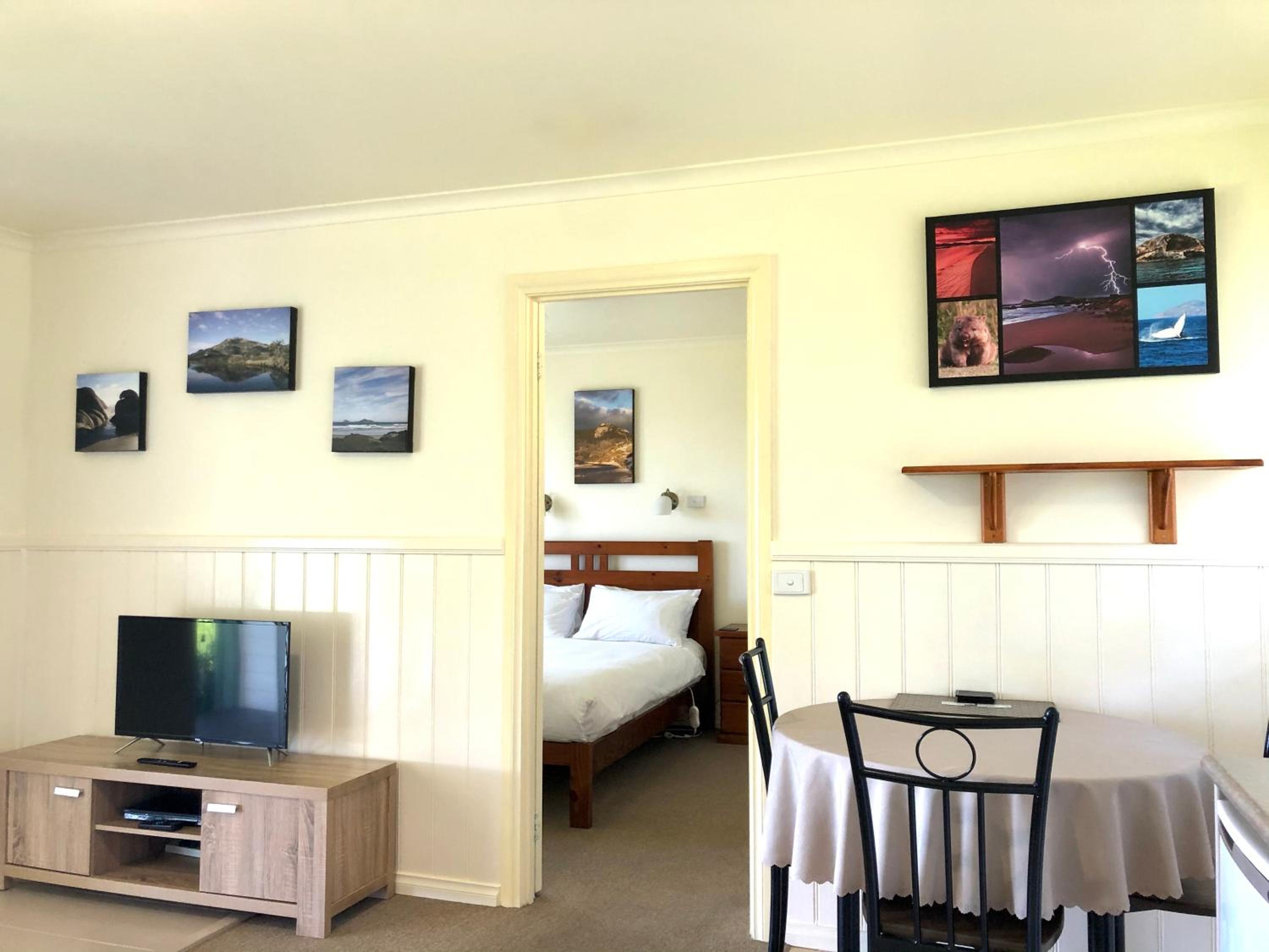Promhills Cabins