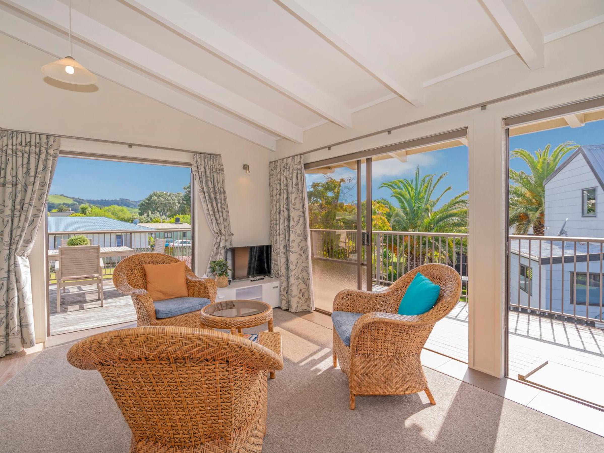 Seabreeze on Cook - Whitianga Holiday Home view 4