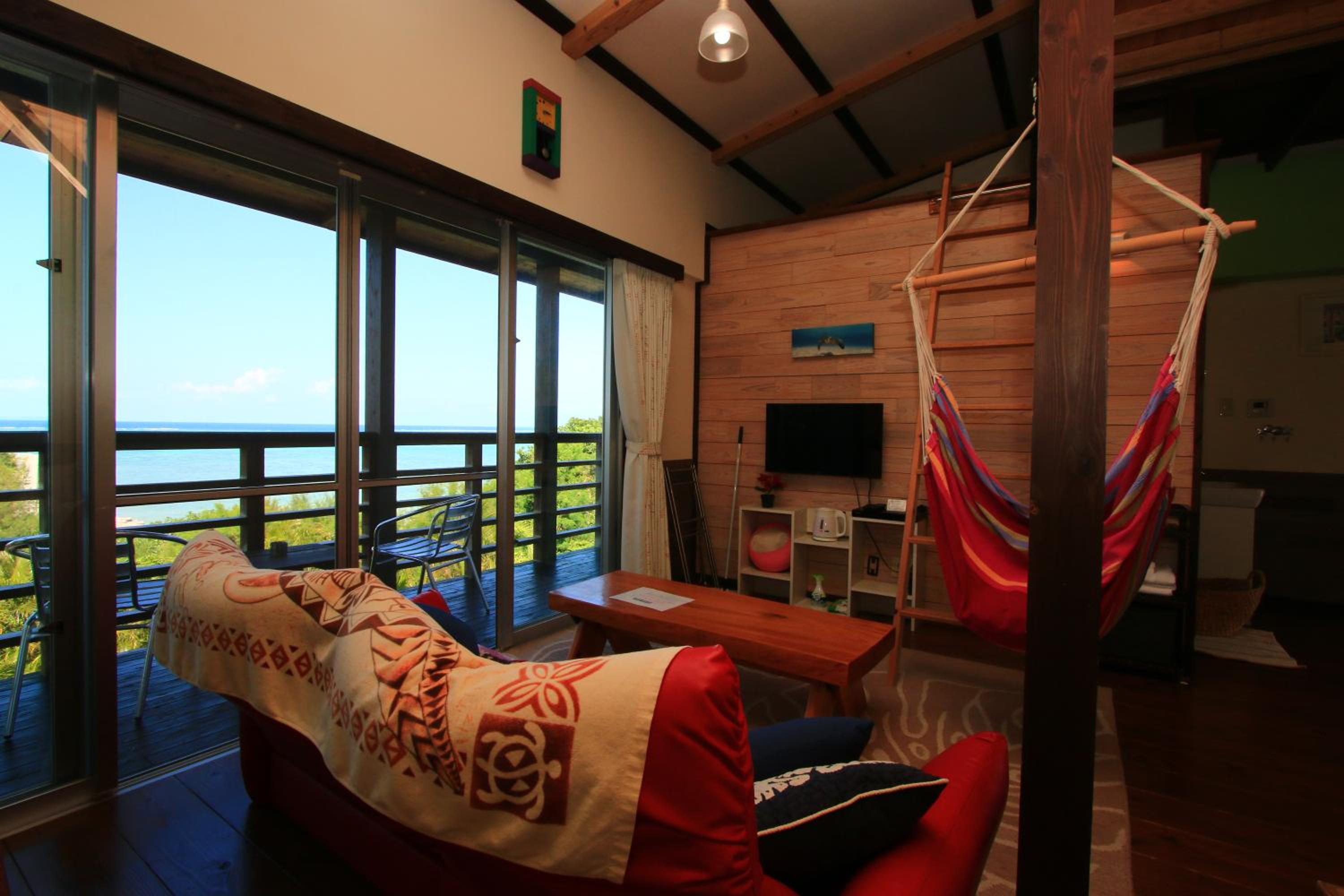 Ma-Blue Garden House