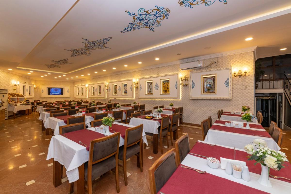 restaurant