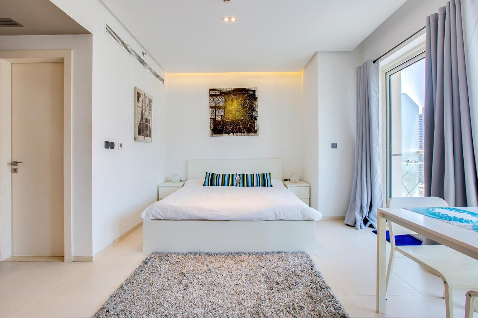 Stylish Studio in West Avenue Dubai Marina
