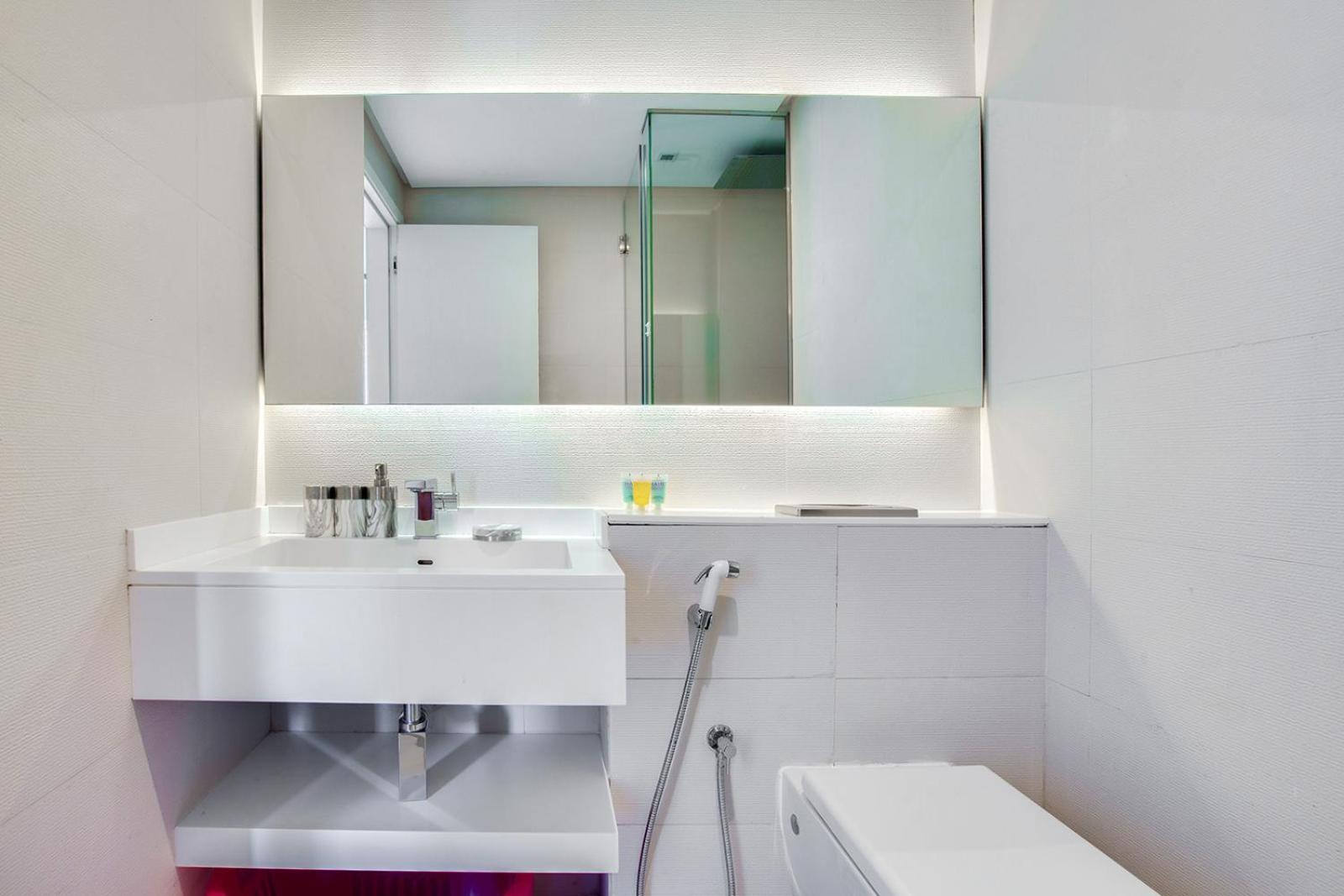 Stylish Studio in West Avenue Dubai Marina