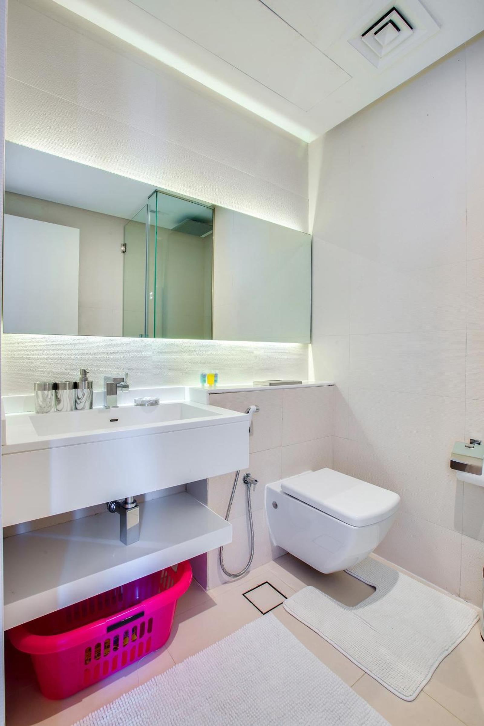 Stylish Studio in West Avenue Dubai Marina