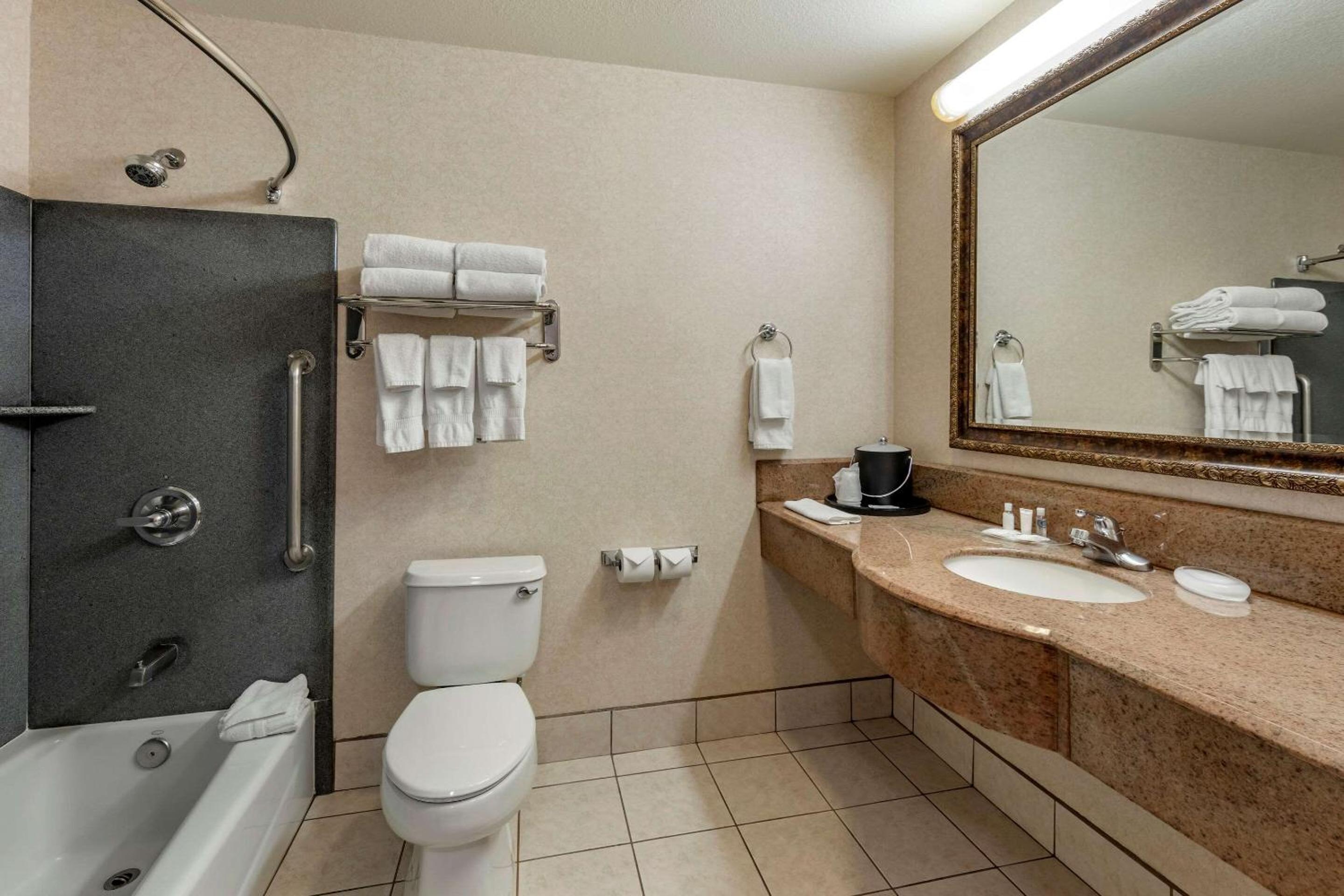 Citrus Suites Redlands Loma Linda Hotel