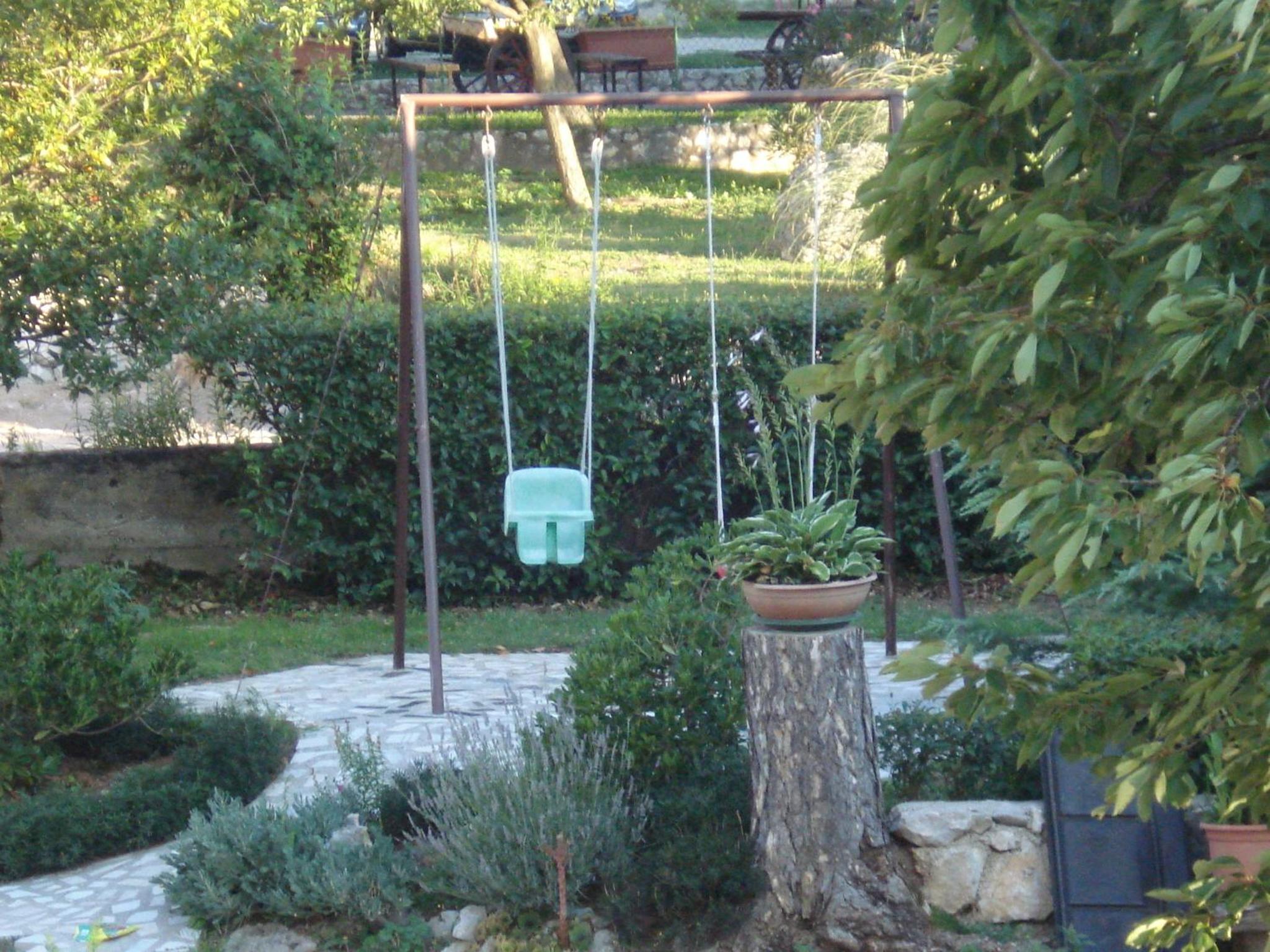 Photo 42