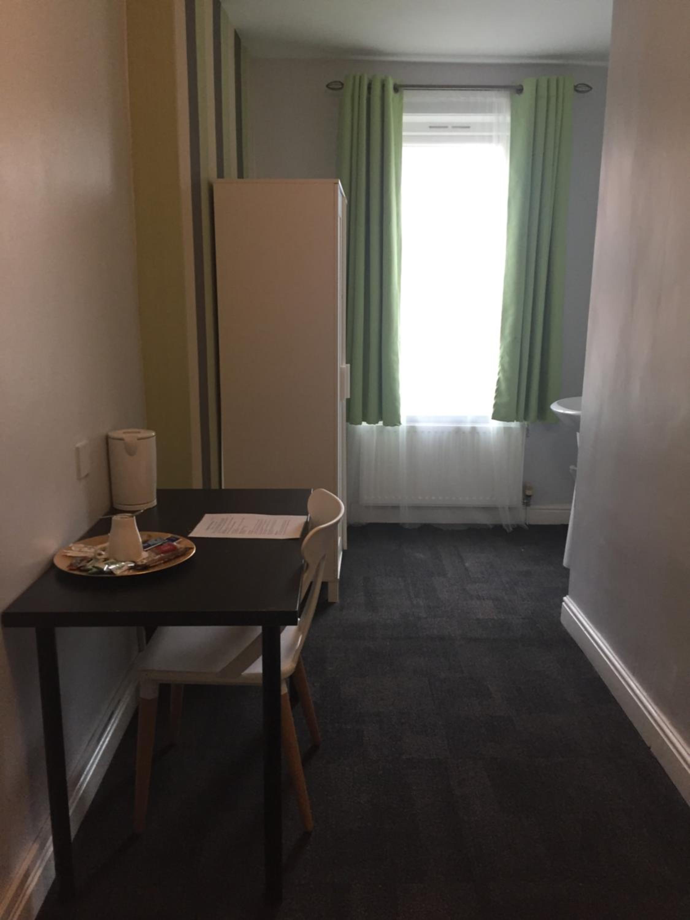Queens Guesthouse Manchester