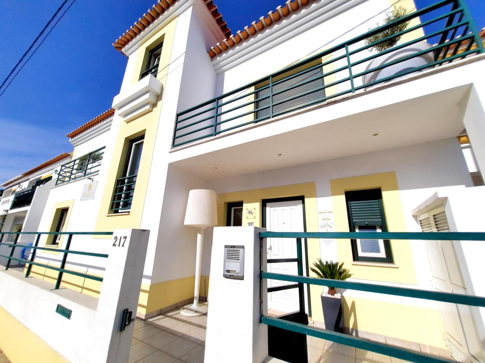 Hotel Milfontes Guest House - Duna Parque Resorts & Hotels - Image 1