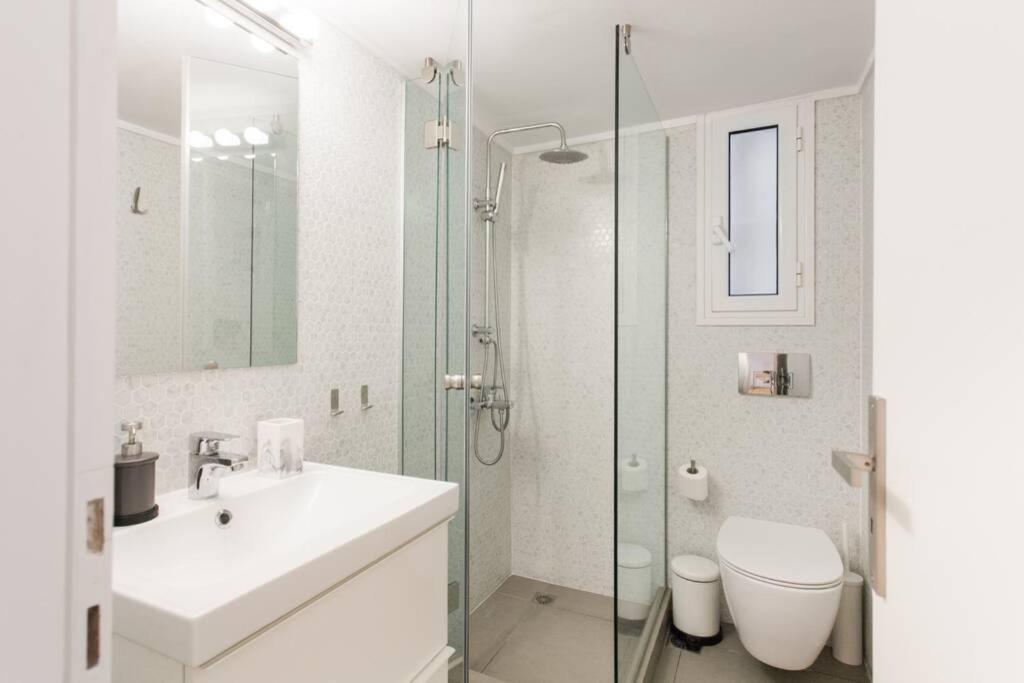 Luxury 2 bedroom 2 bathroom flat in Kolonaki !