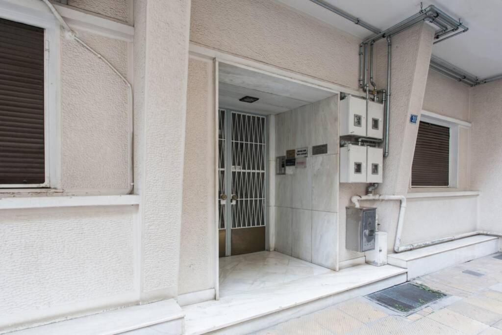 Luxury 2 bedroom 2 bathroom flat in Kolonaki !