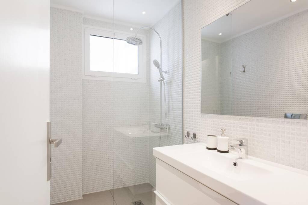 Luxury 2 bedroom 2 bathroom flat in Kolonaki !