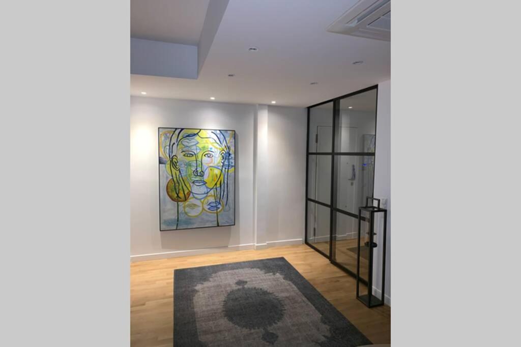 Luxury 2 bedroom 2 bathroom flat in Kolonaki !