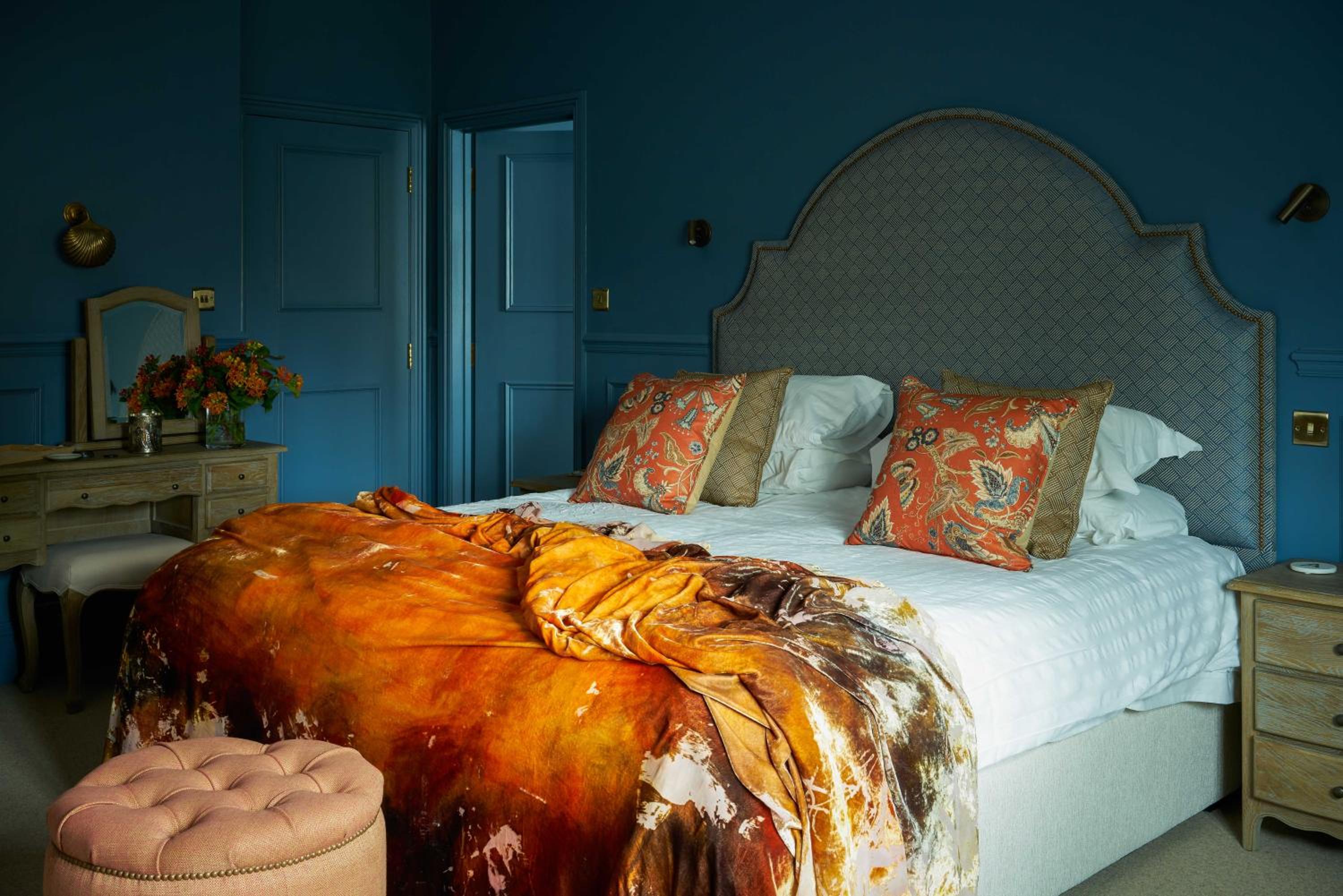 The Angel Inn, Petworth view 4