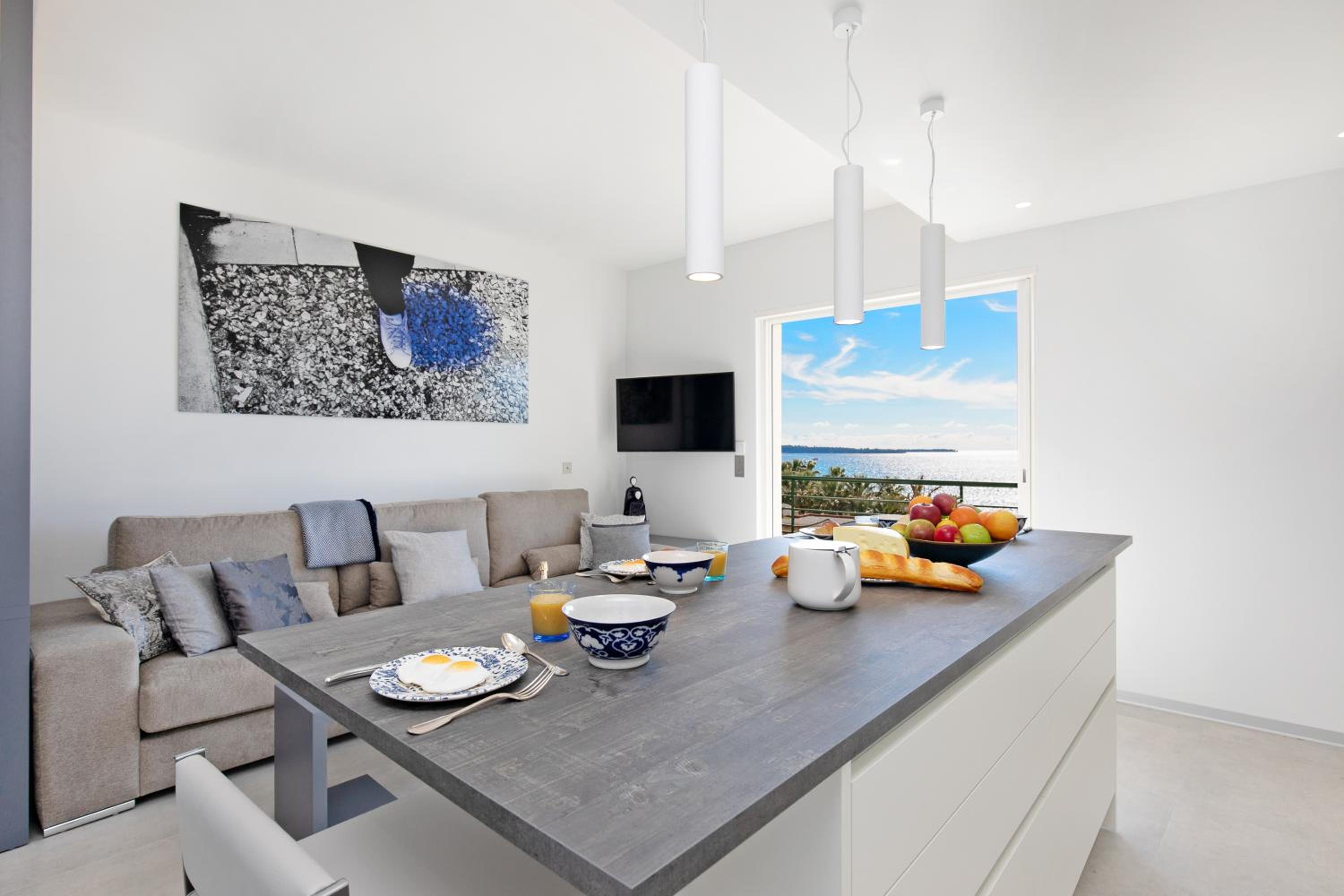 Blue Dreams YourHostHelper photo 3