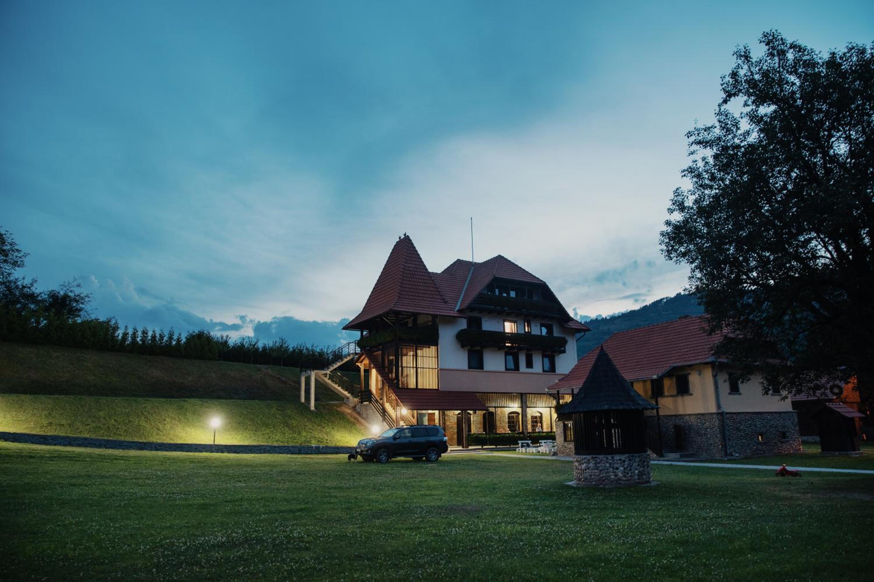 VILLA GHERMAN view 5