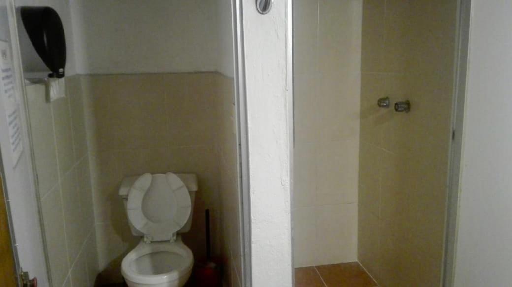 Rossco Hostel & Hotel