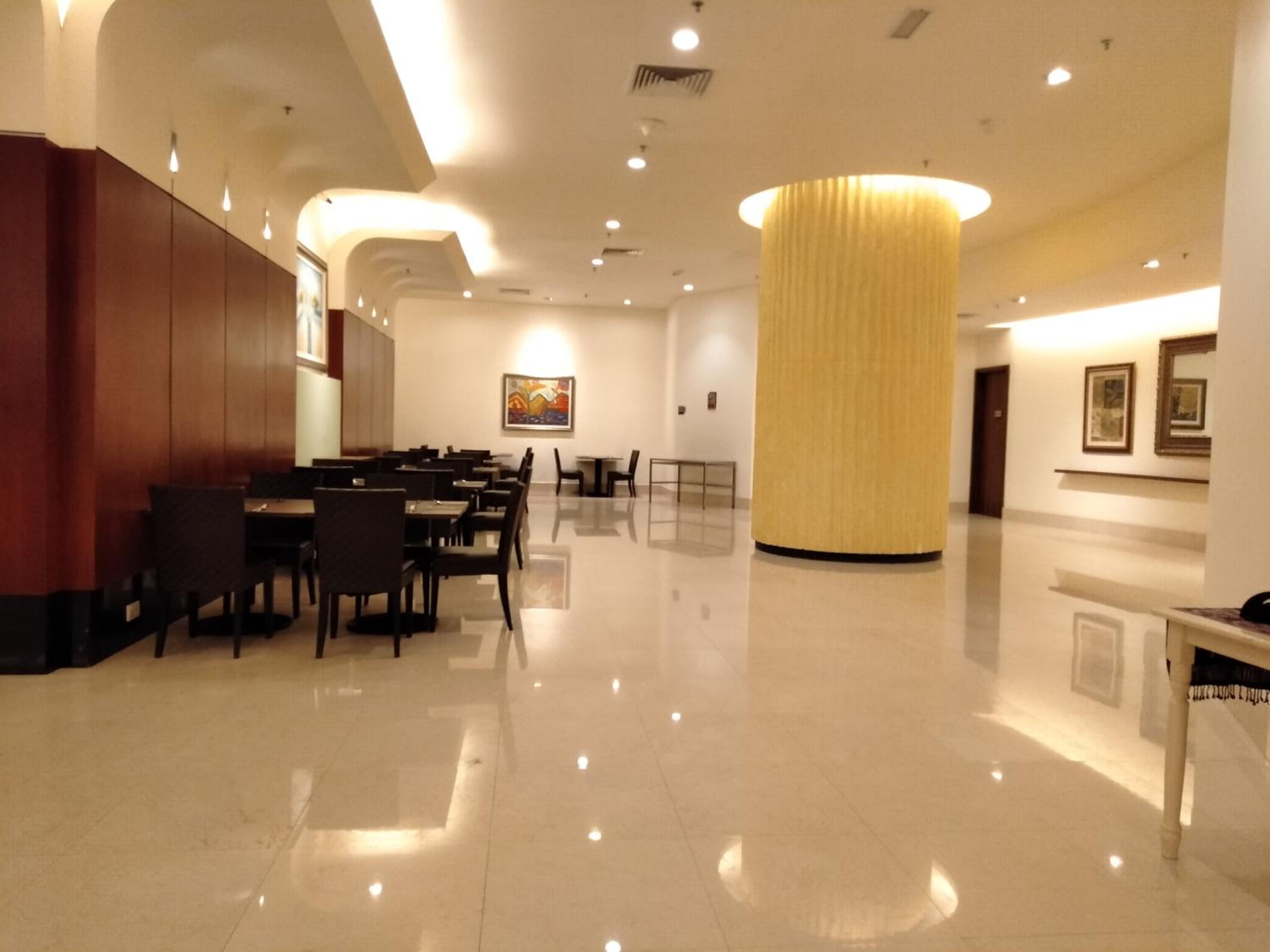 Grand Service Apartment @ Times Square photo 2