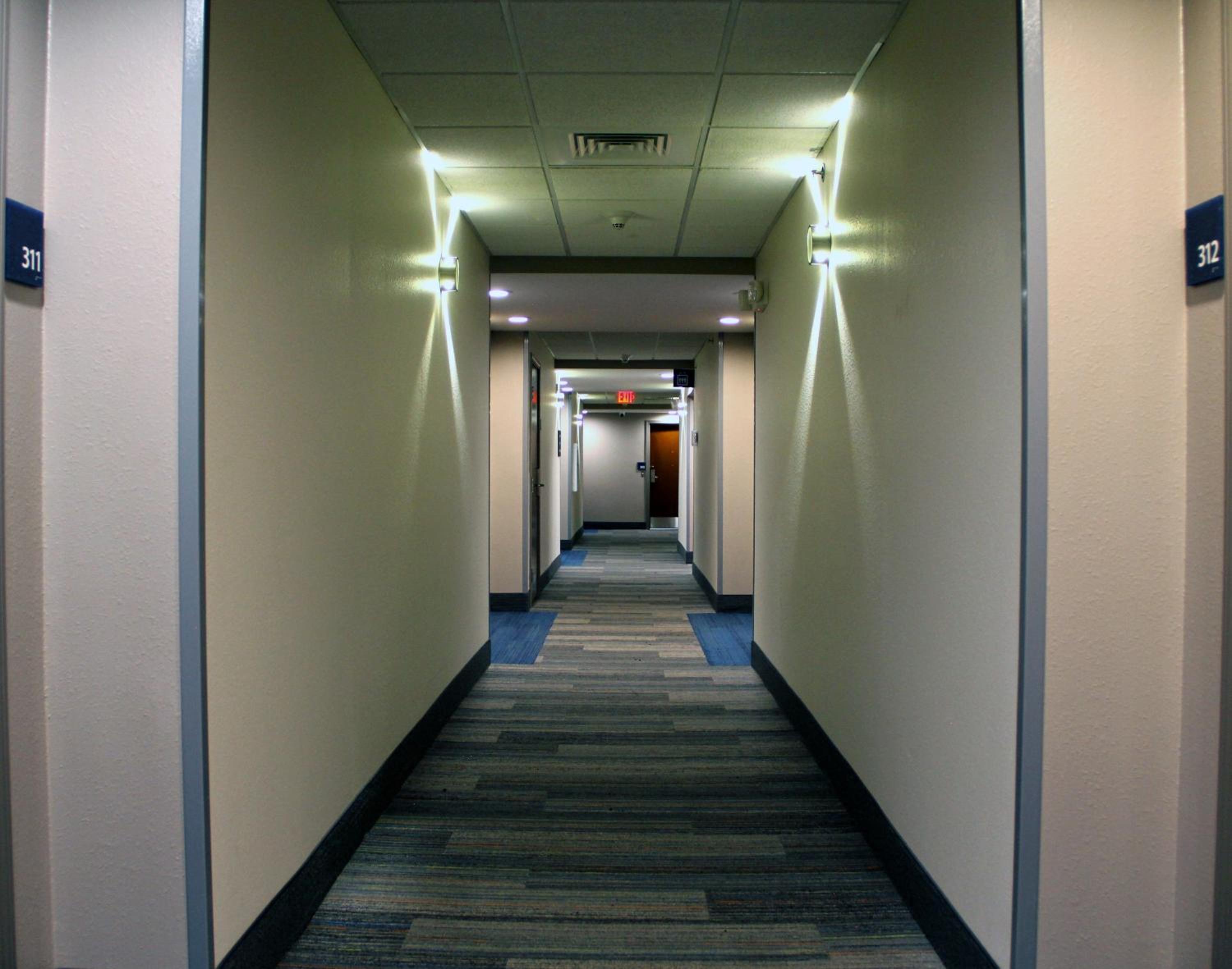 Somerset Vacations - Holiday Inn Express Hotel  Suites Somerset Central, an IHG Hotel - Property Image 77