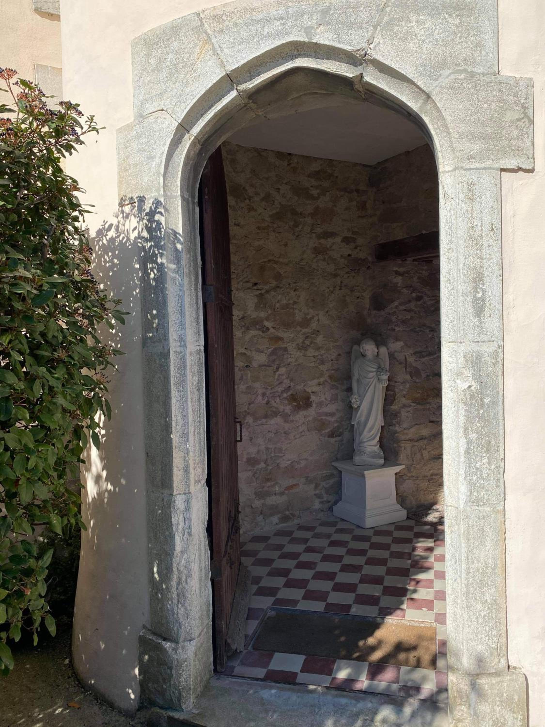 Photo 19
