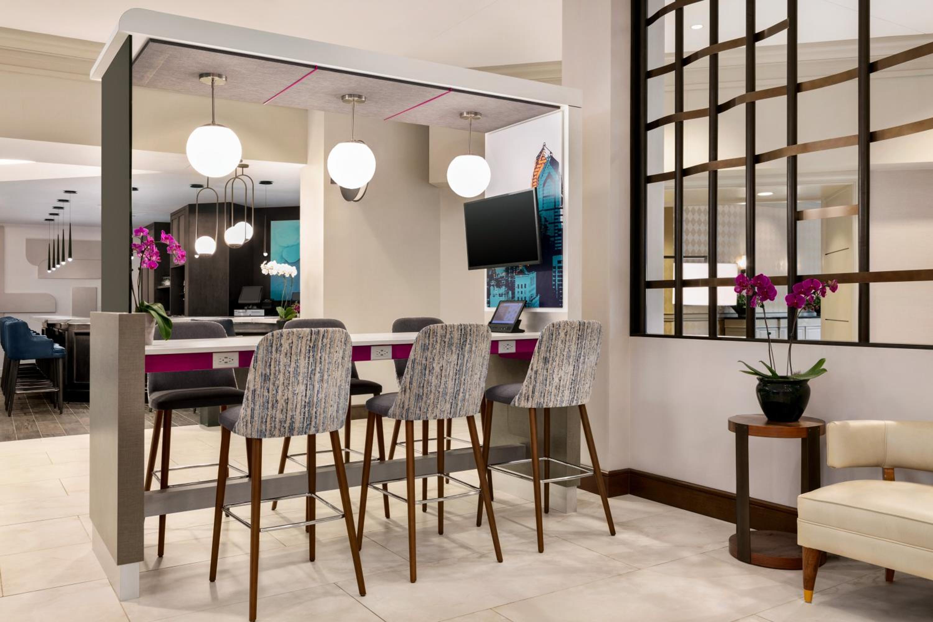 Crowne Plaza Hotel Philadelphia - King of Prussia, an IHG Hotel - Property Image 2