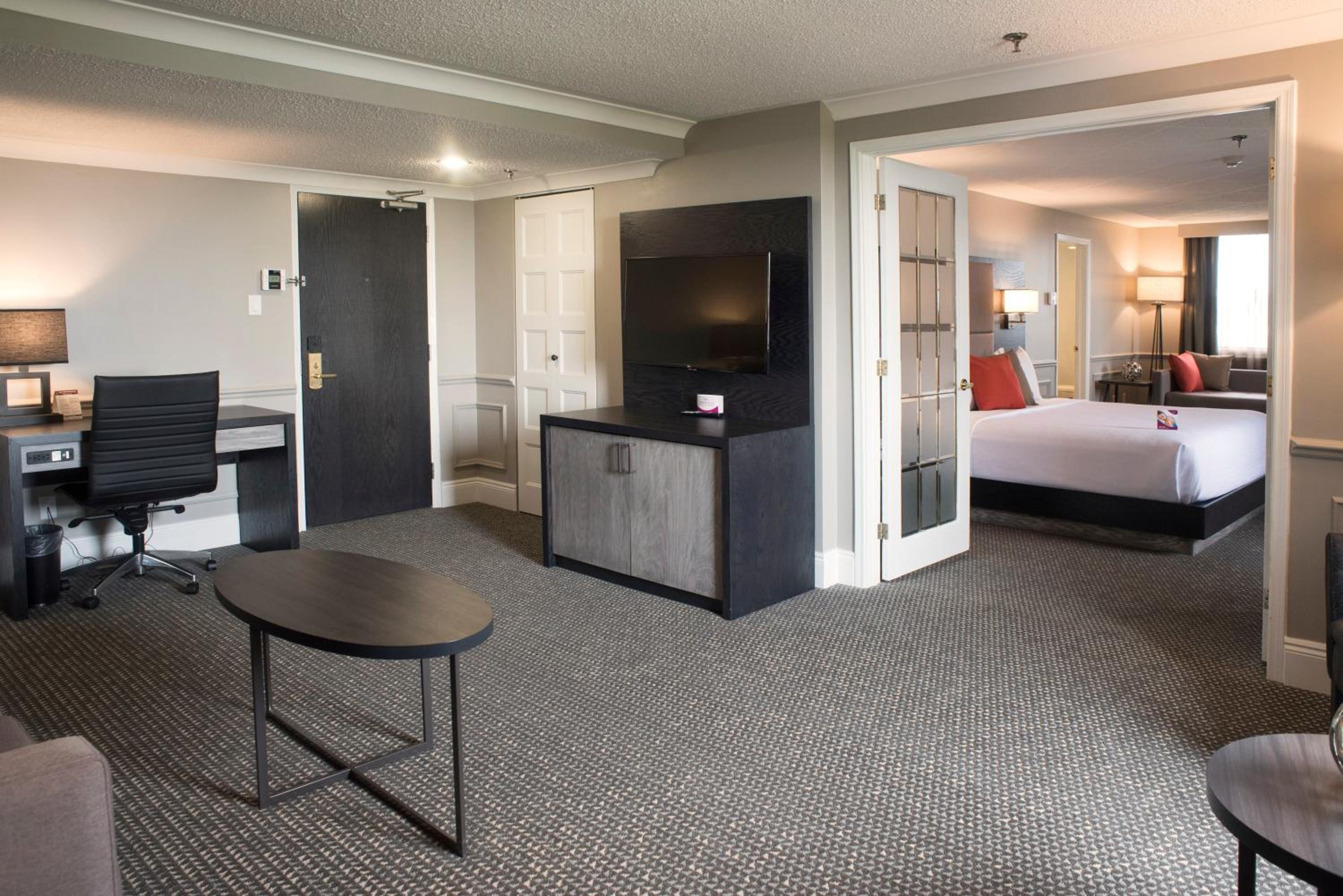 Fredericton Vacations - Crowne Plaza Fredericton Lord Beaverbrook, an IHG Hotel - Property Image 4