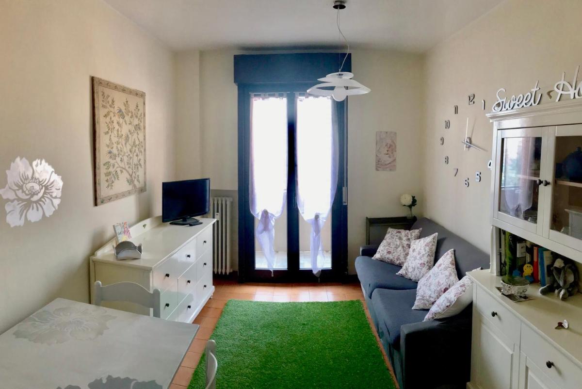 Peony Apartment, bi-locale a due passi dal centro di Modena photo 4