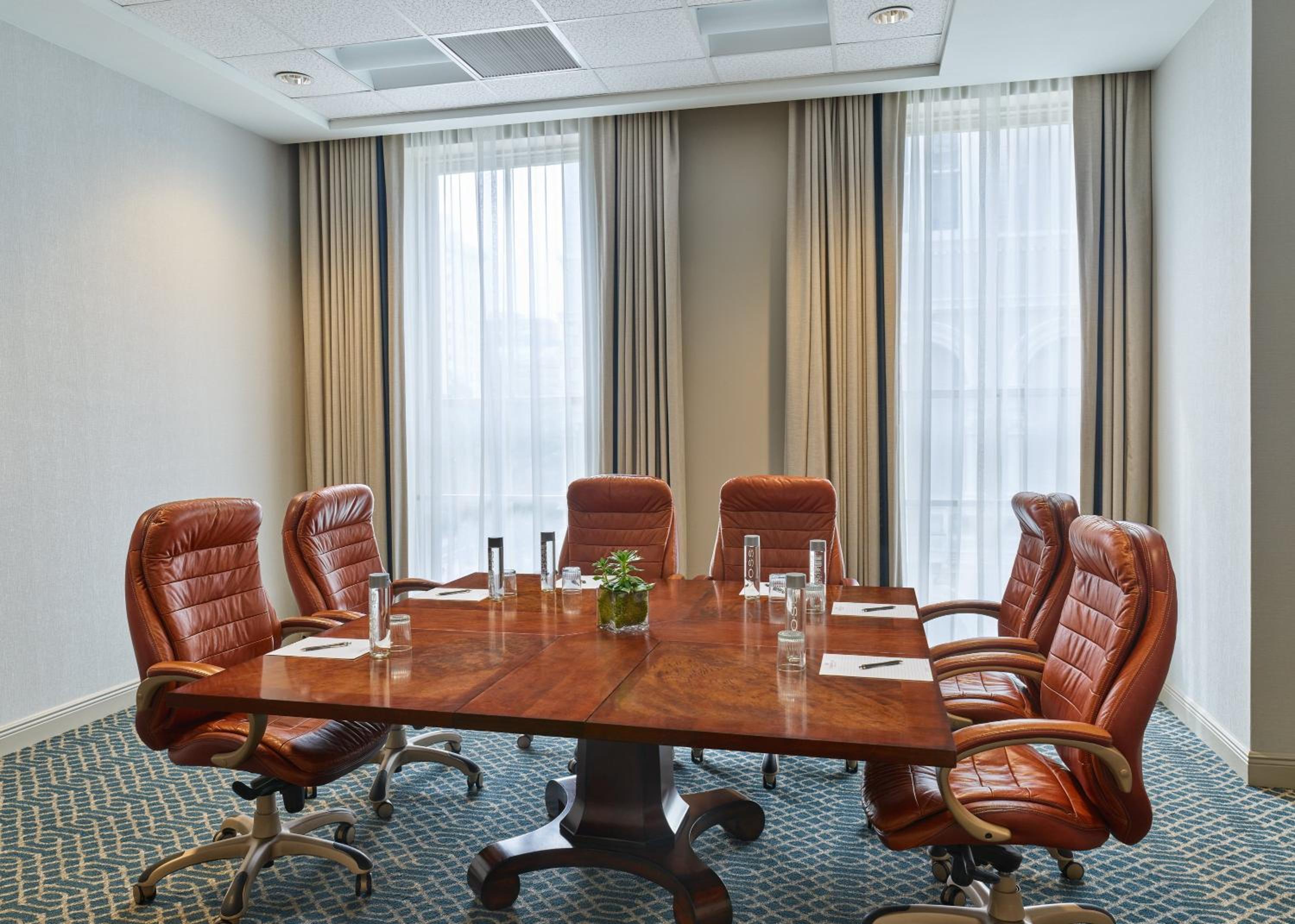 Crowne Plaza New Orleans French Qtr - Astor by IHG 79
