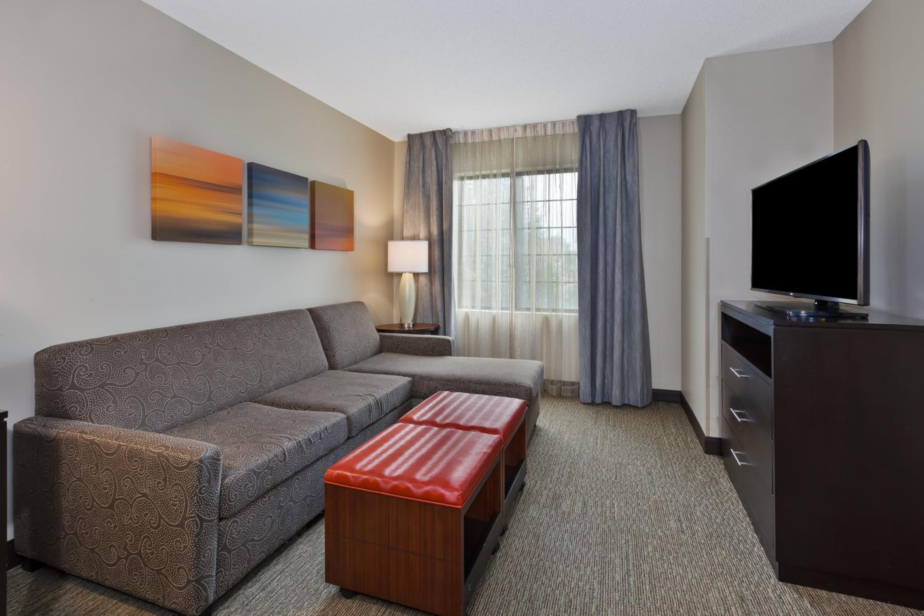 Detroit Vacations - Staybridge Suites Detroit-Utica, an IHG Hotel - Property Image 5
