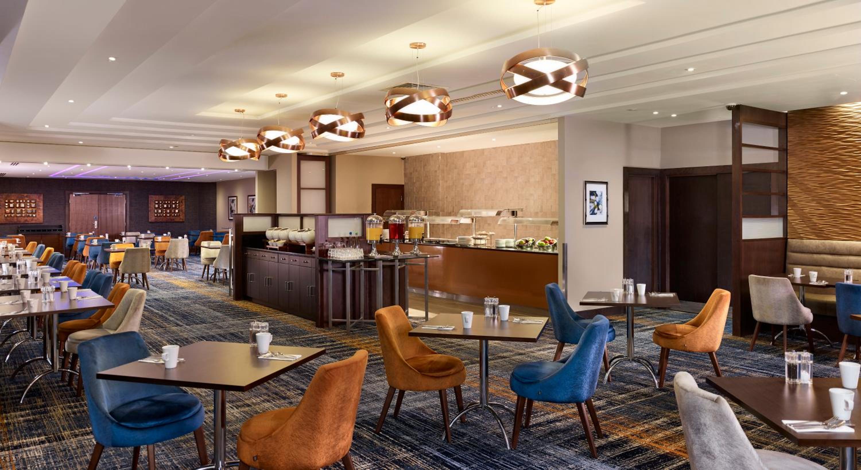 Crawley Vacations - Crowne Plaza London - Gatwick Airport, an IHG Hotel - Property Image 7