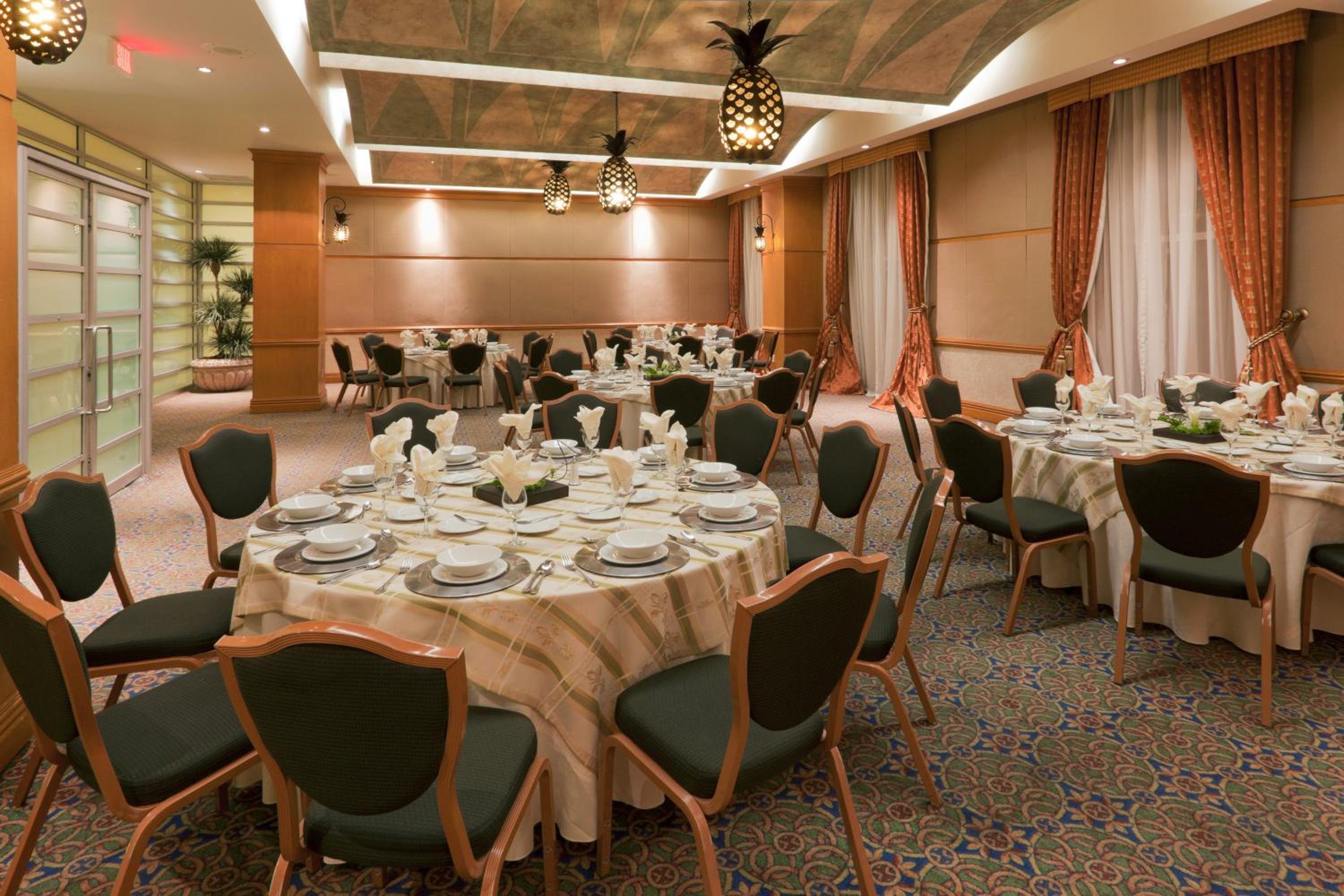 Torreon Vacations - Crowne Plaza Torreon, an IHG Hotel - Property Image 2