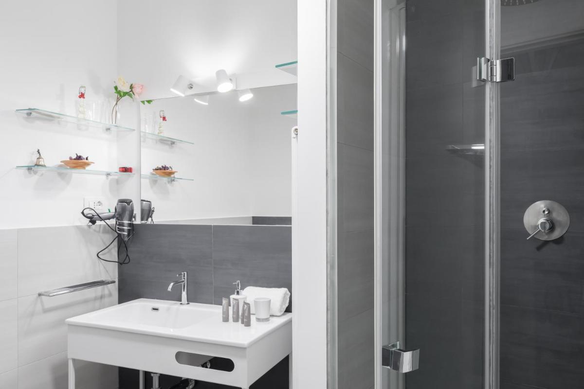 Amoretti Apartment, 6 persone, 3 camere, 2 bagni, balcone, Wi-Fi, Metro B Monti Tiburtini photo 5