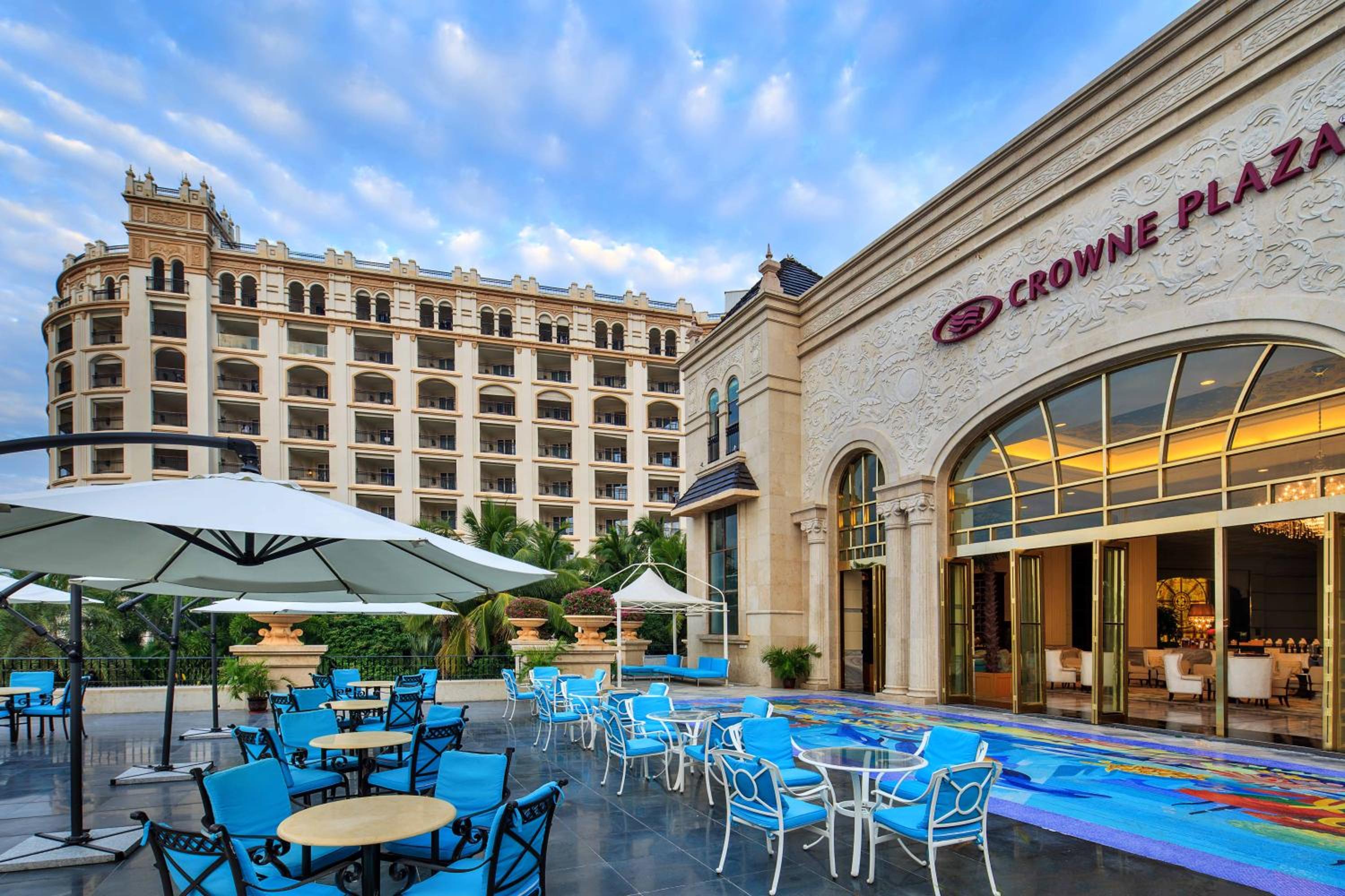 Crowne Plaza Resort Sanya Bay by IHG