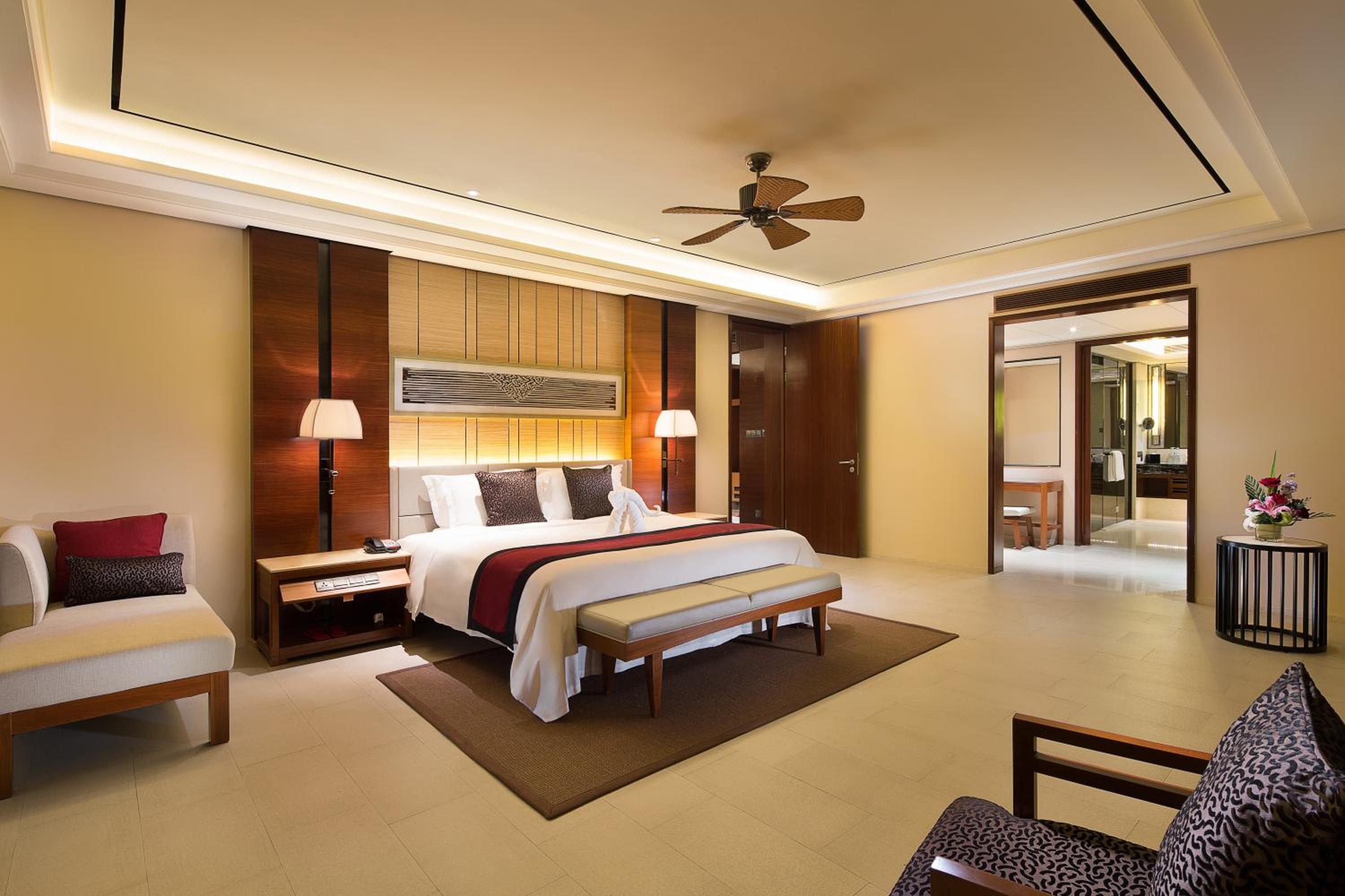 Crowne Plaza Sanya City Center by IHG