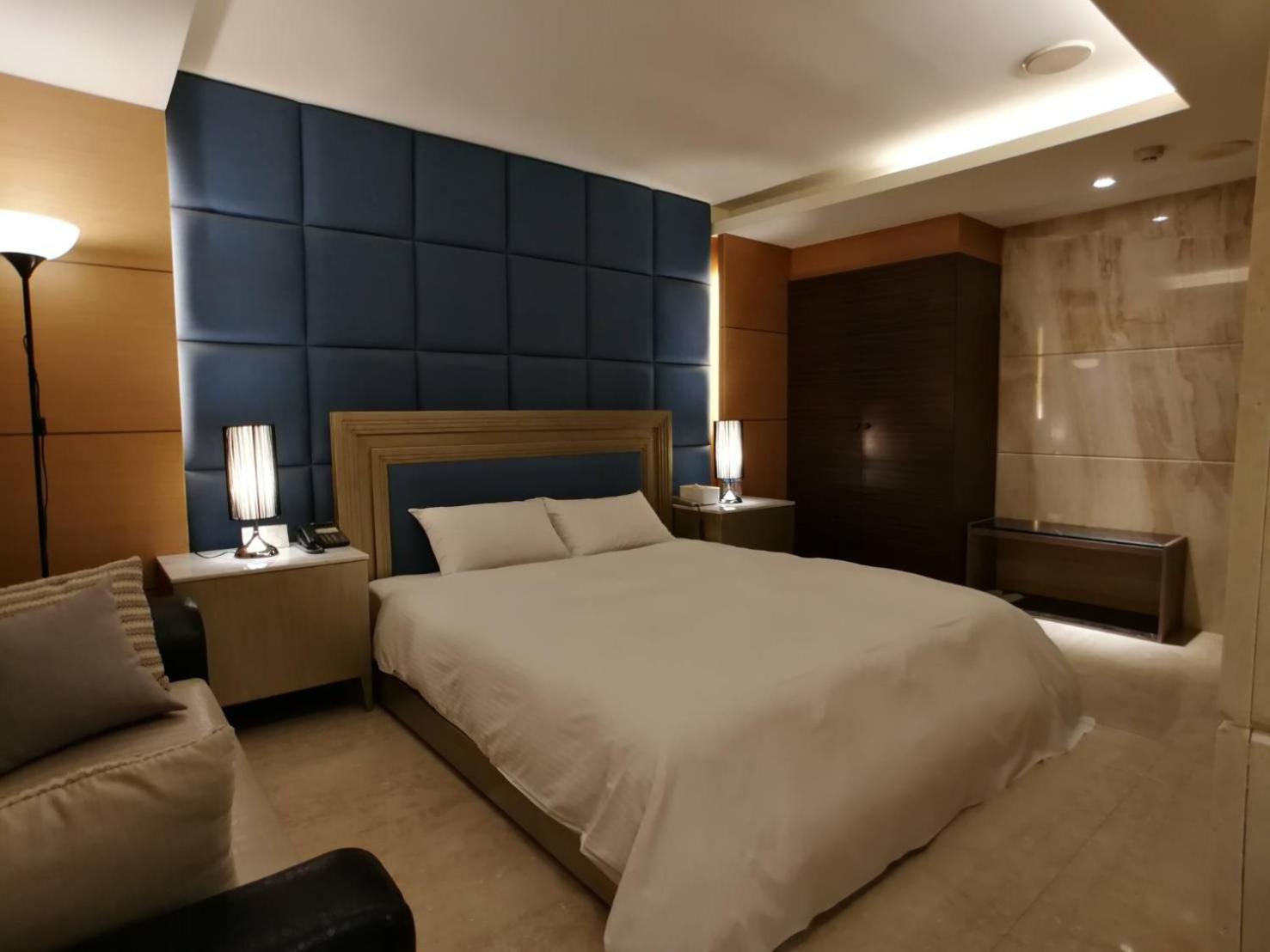 Michelle hotel
