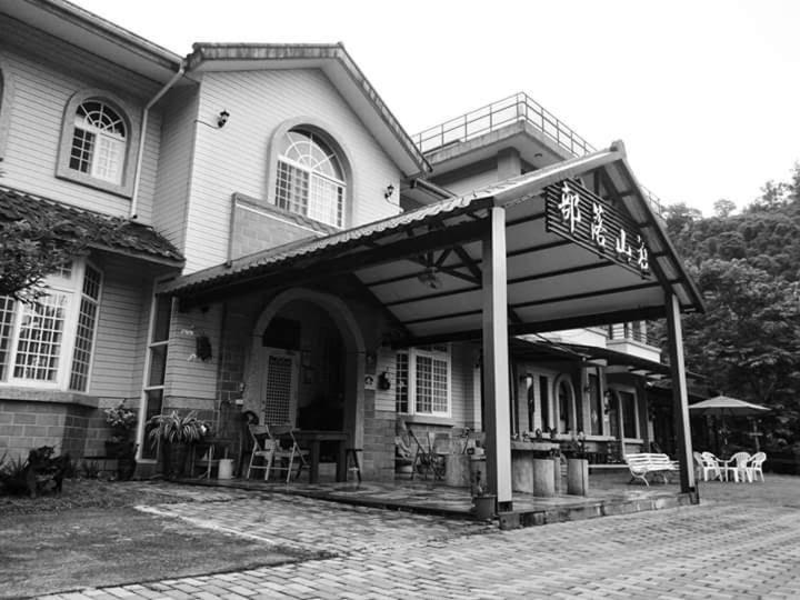 Photo 44