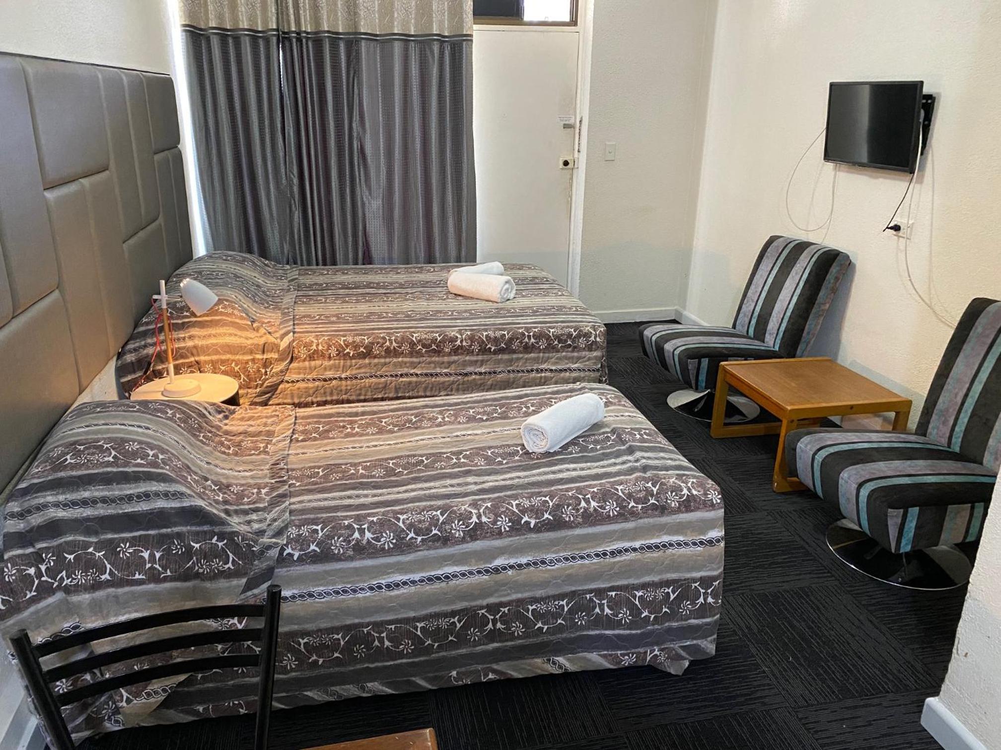 Tollgate Motel