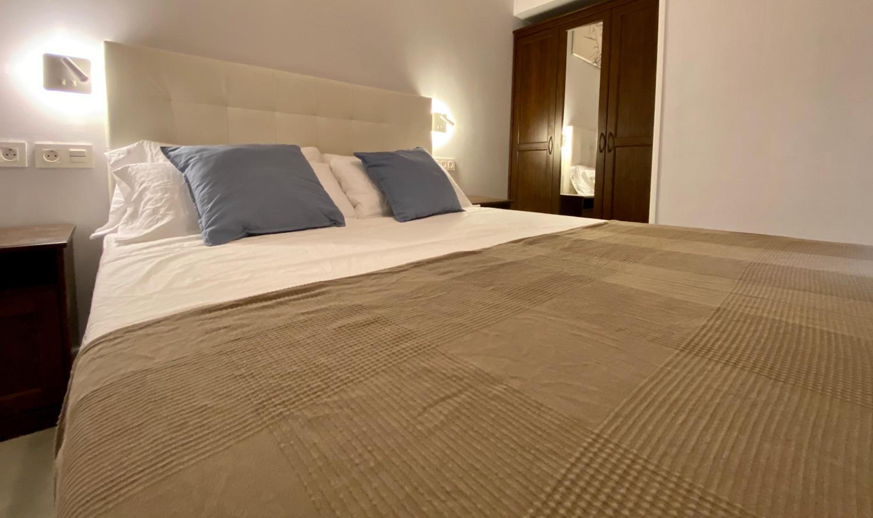 GADEIRAS SUITES - Apartamentos Turísticos de 2 llaves view 2