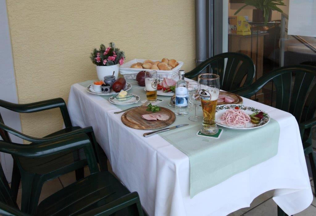 Blume Hausach I Hotel & Restaurant