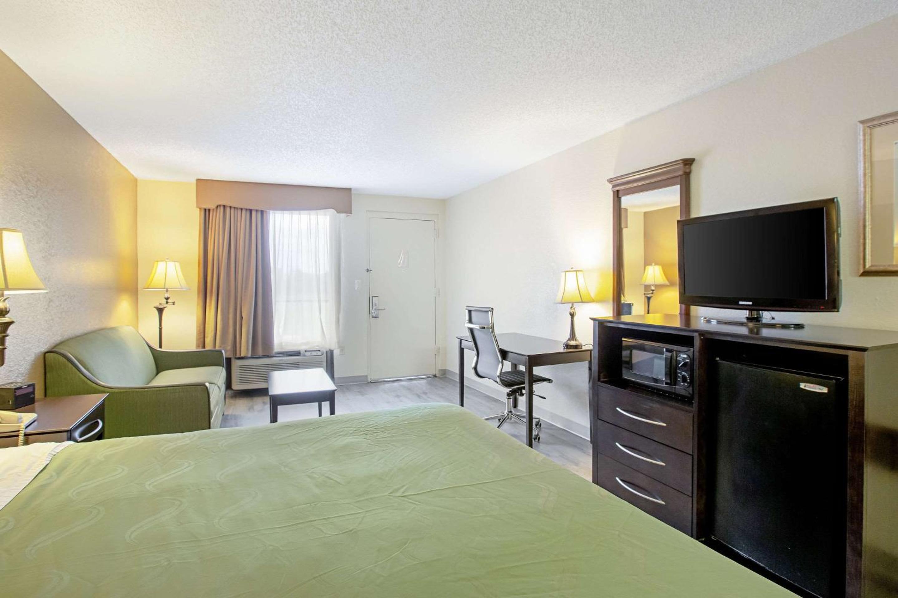 Quality Inn  Suites Live Oak I-10 Exit 283 - Property Image 34