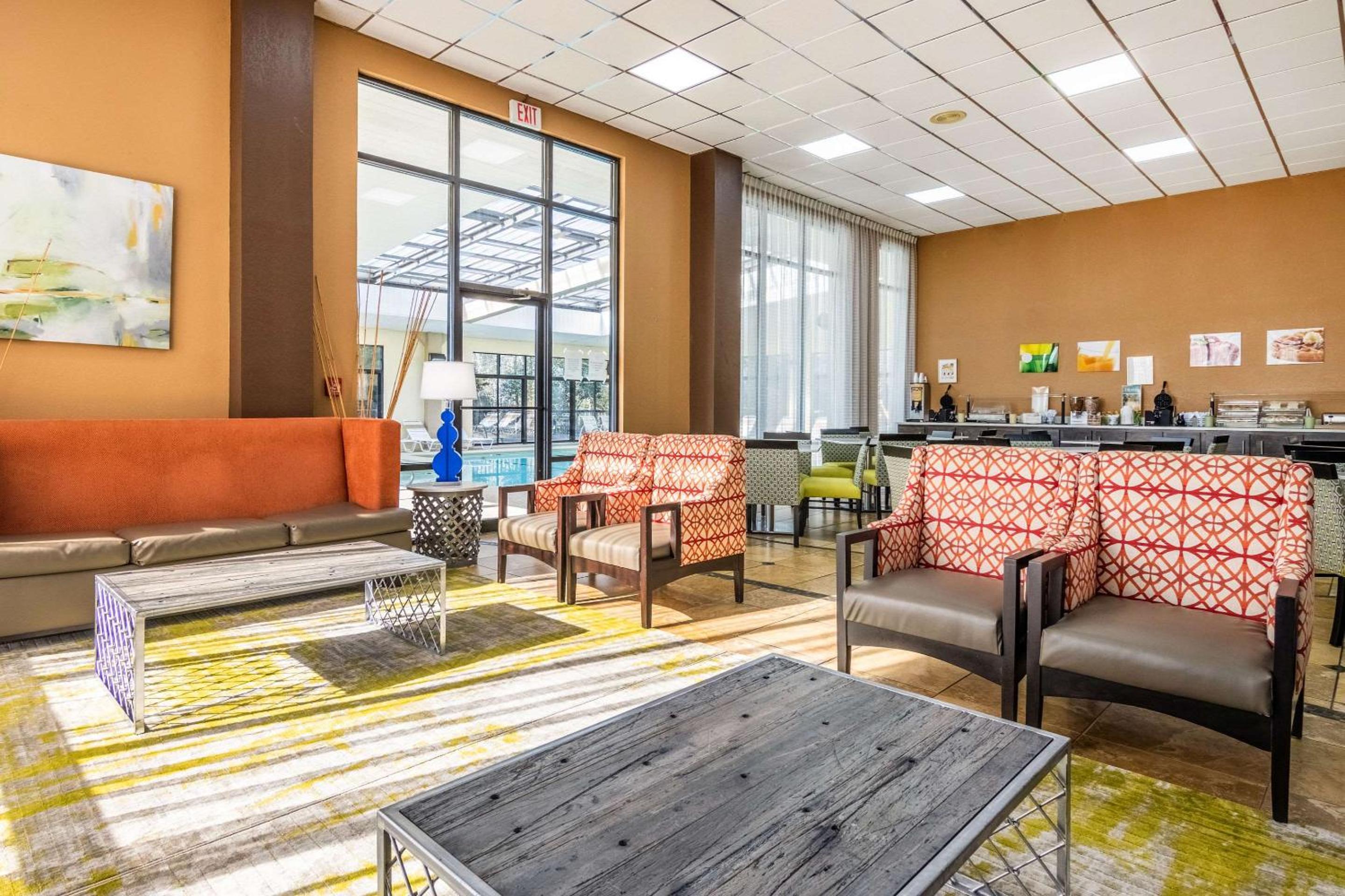 Quality Inn Perry - National Fairgrounds Area view 5