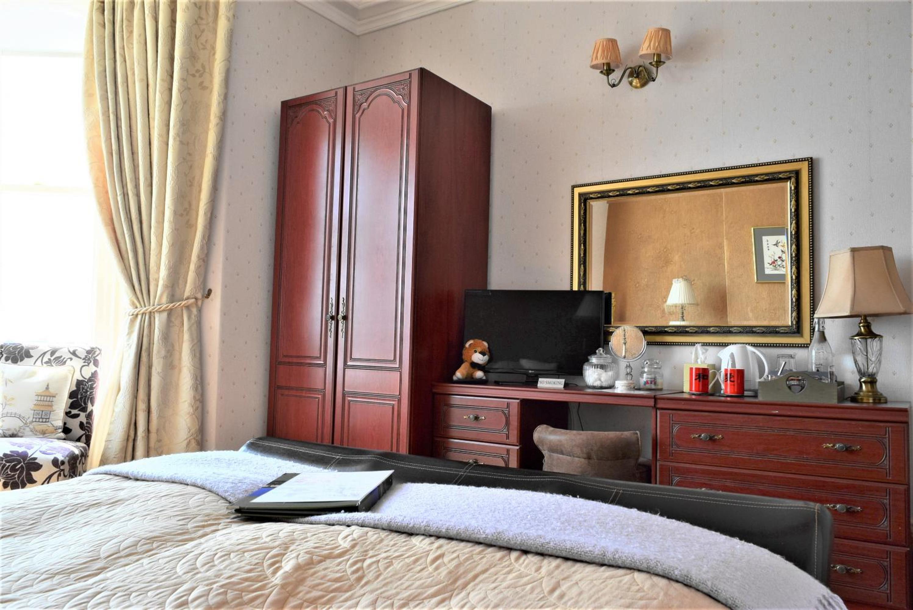 Photo 42