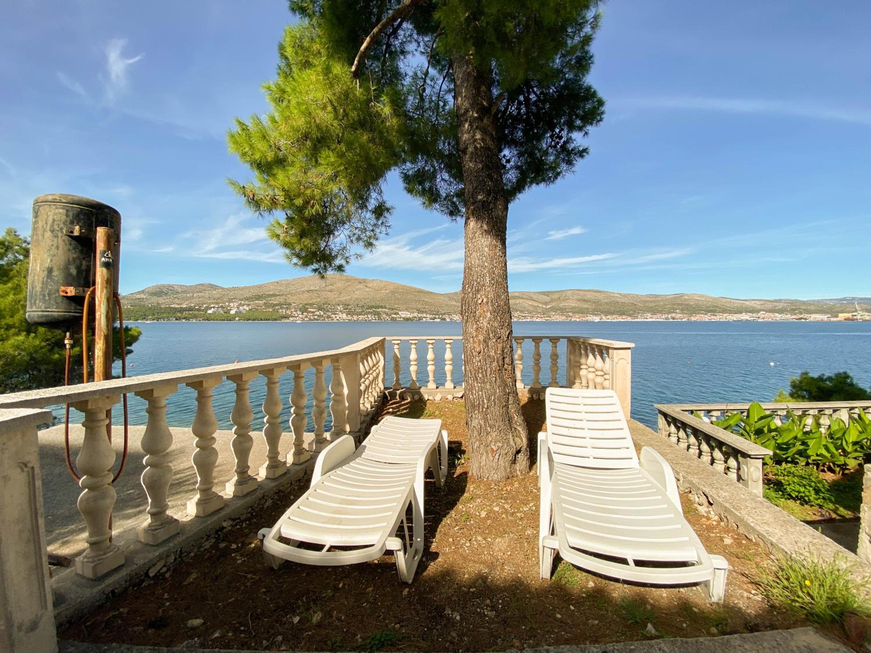 Seaview & Beachfront Apartments Jakov view 5