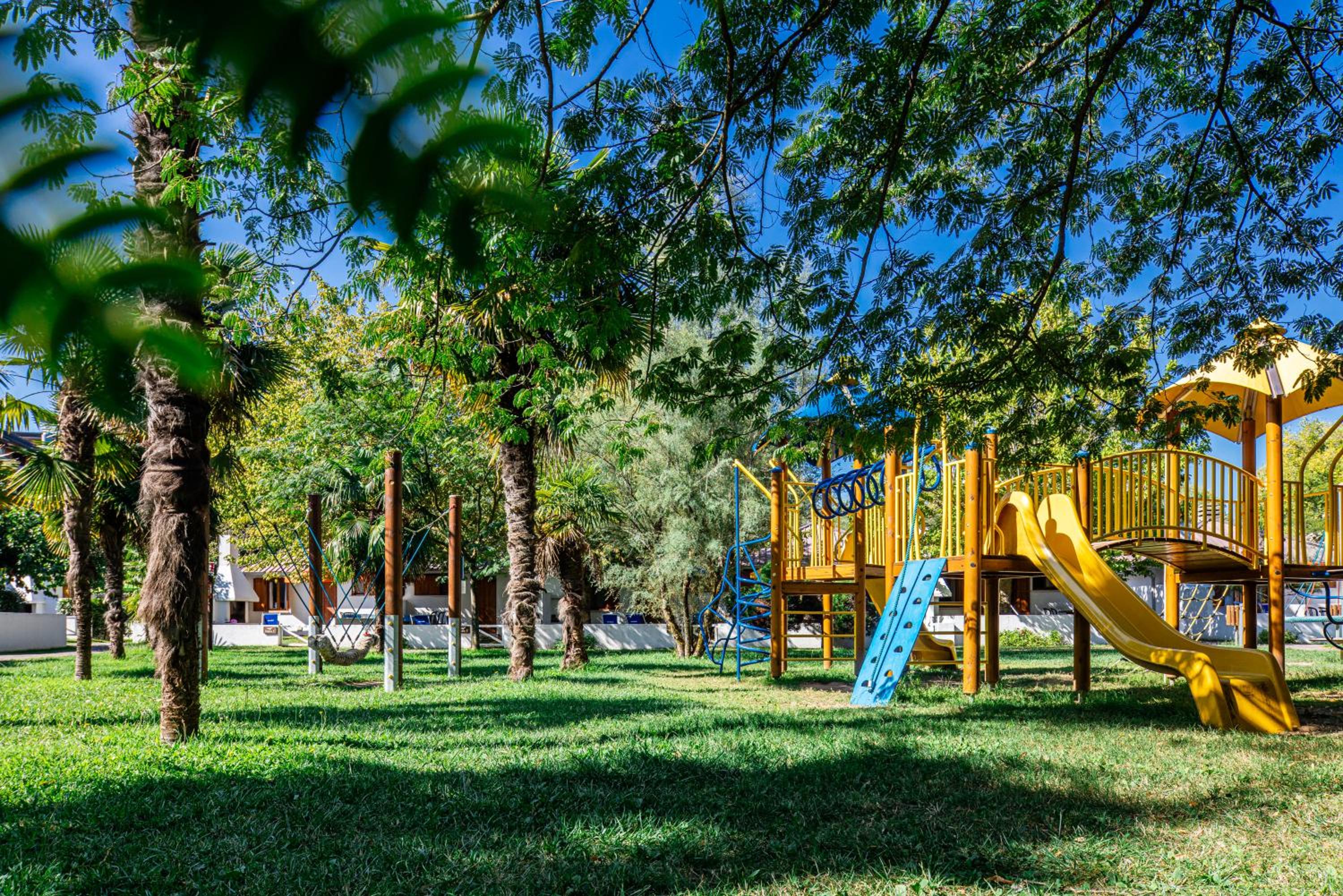 Villaggio Los Nidos view 4